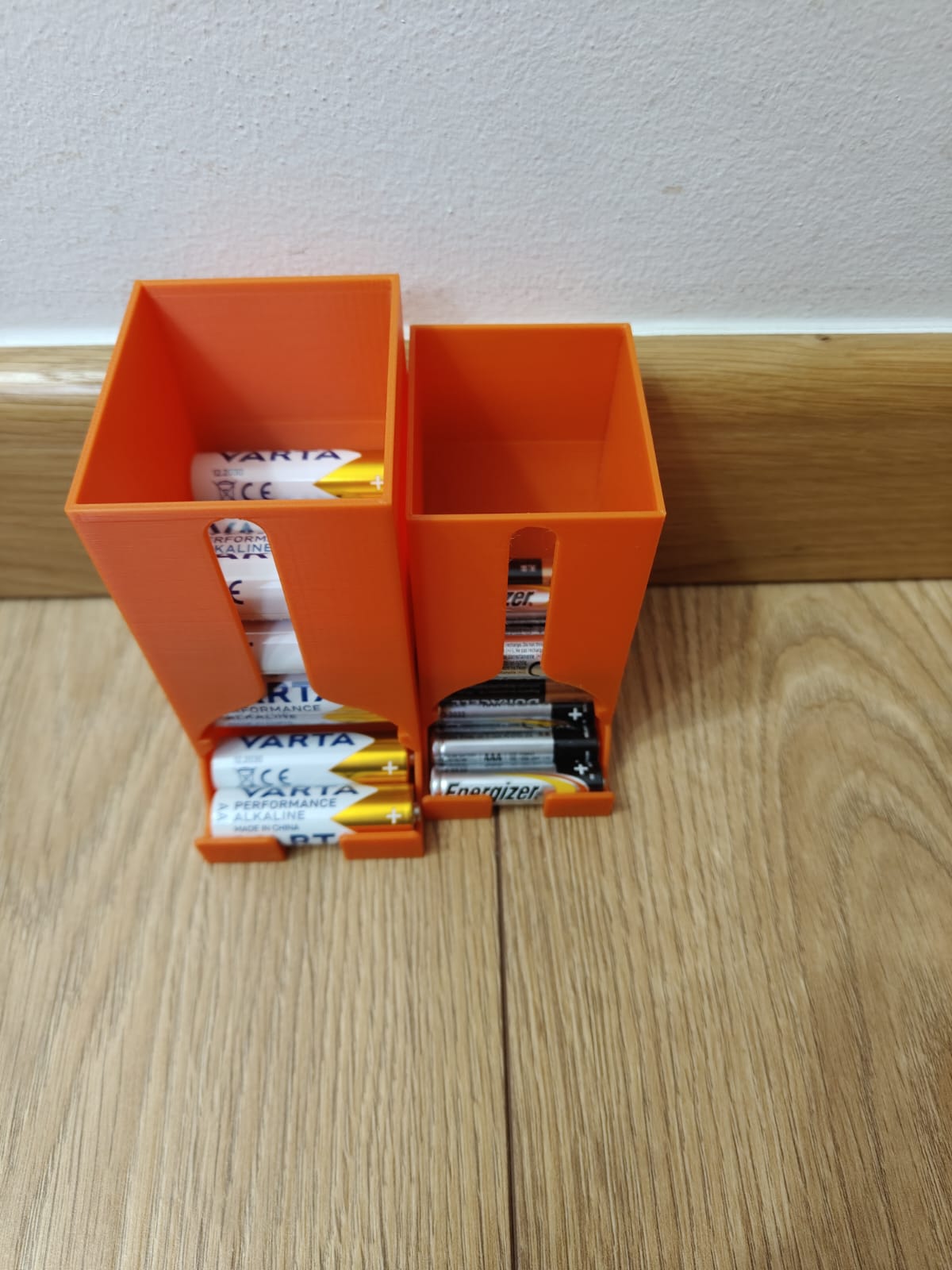 baterry dispenser