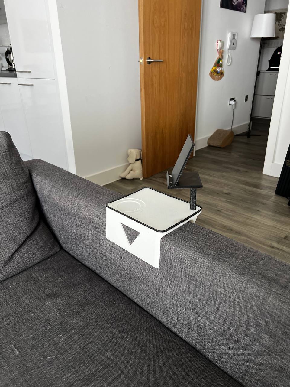 Couch hand rest table — thumbnail 2