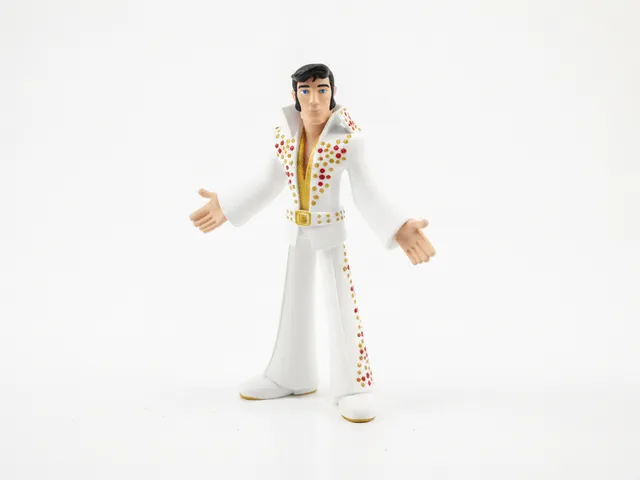 Elvis Presley Bust Celebrity Figurine 3D Printable