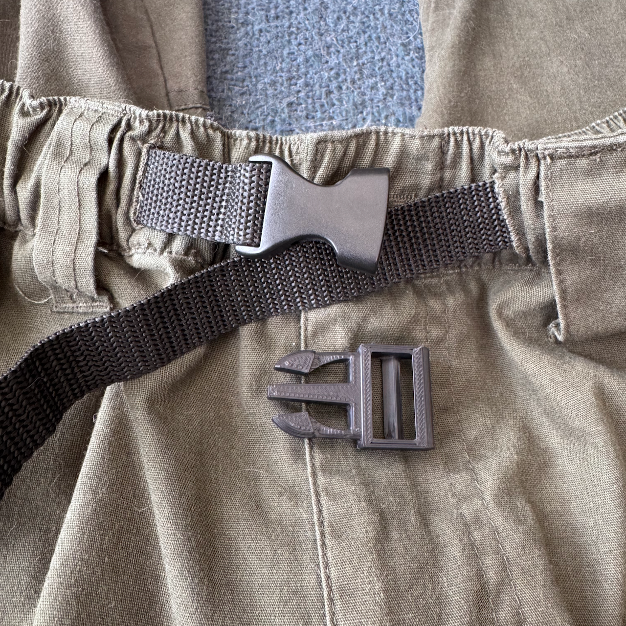 Plastic Belt Buckle Replacement Clip