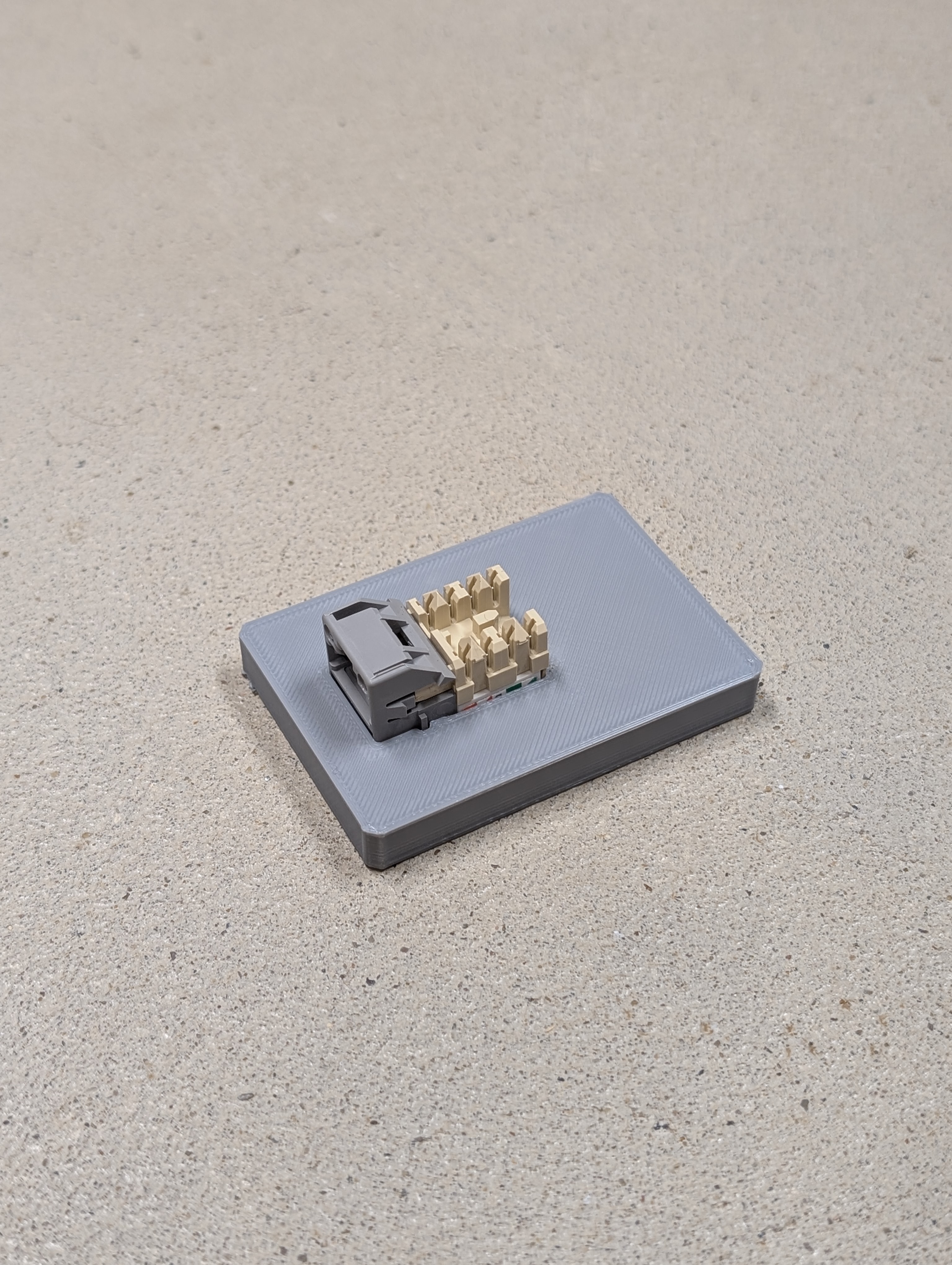 Punch down stand for CommScope M-Series jacks