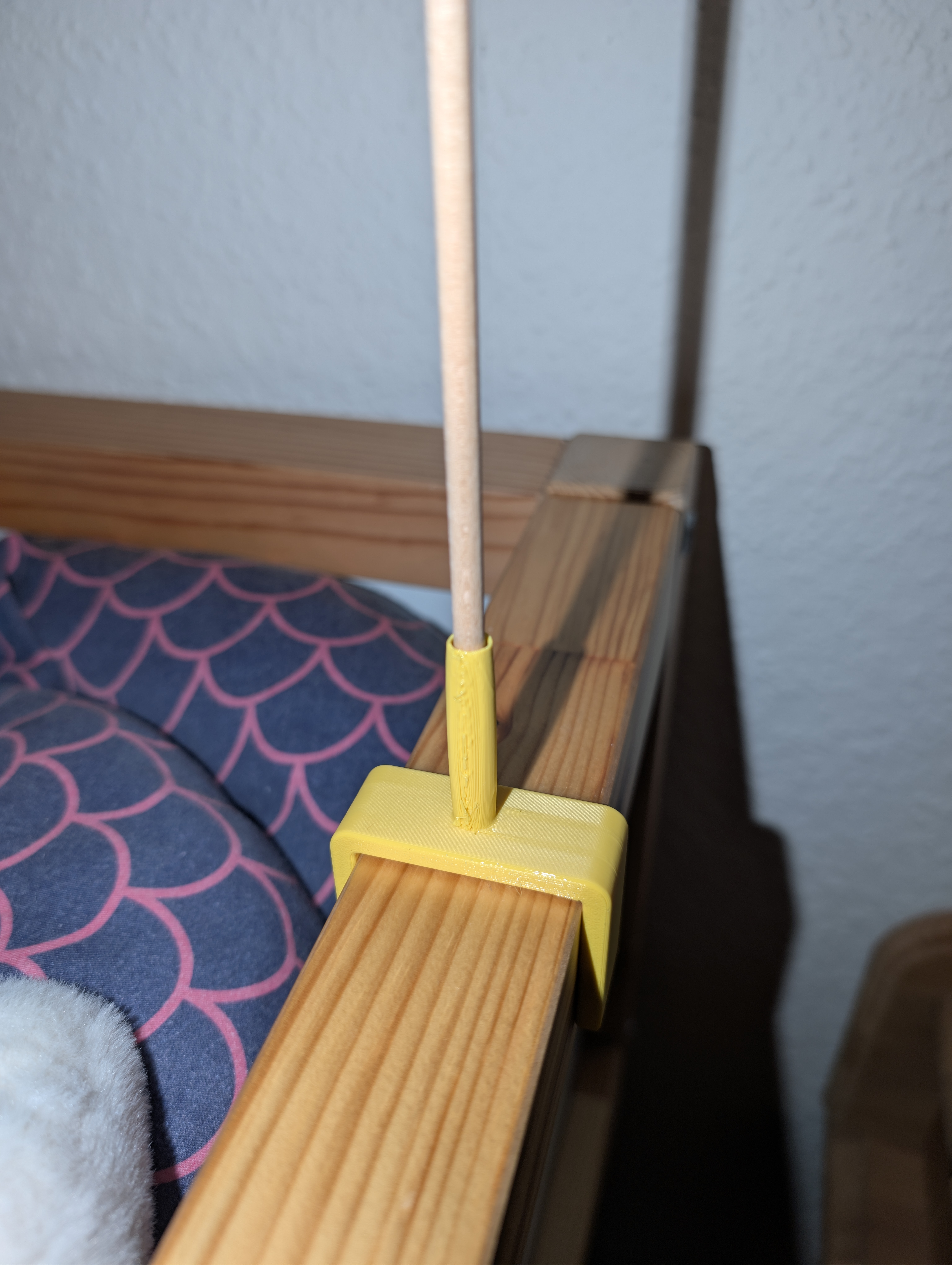 IKEA Kura Bed Clip with Integrated Rod Holder