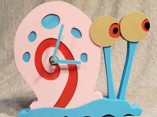 Gary the Snail from Spongebob Clock Face with Clock Mechanism Housing!