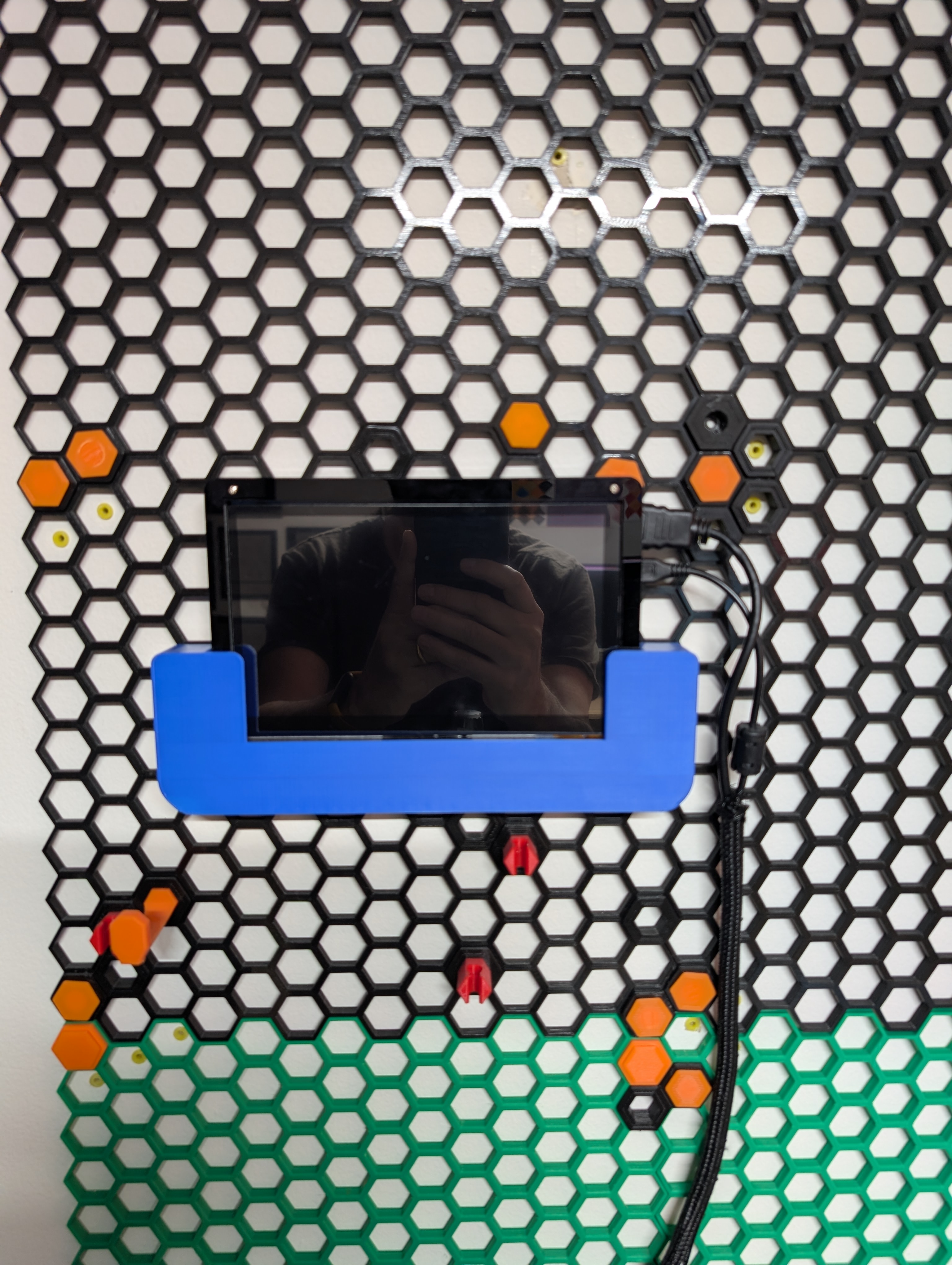 7" Raspberry Pi Screen Holder for HCSW