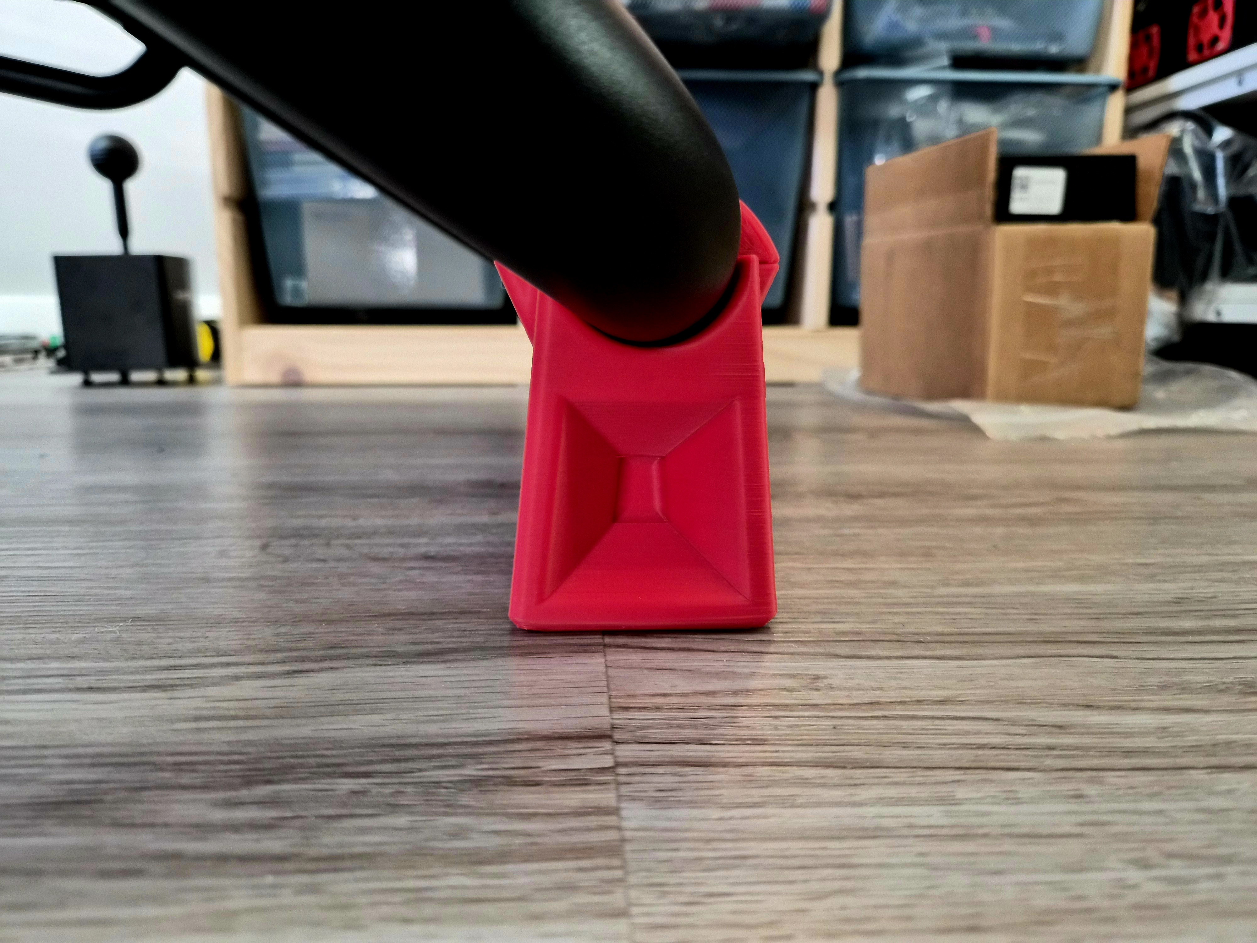 Playseat Trophy Rear Riser — thumbnail 2