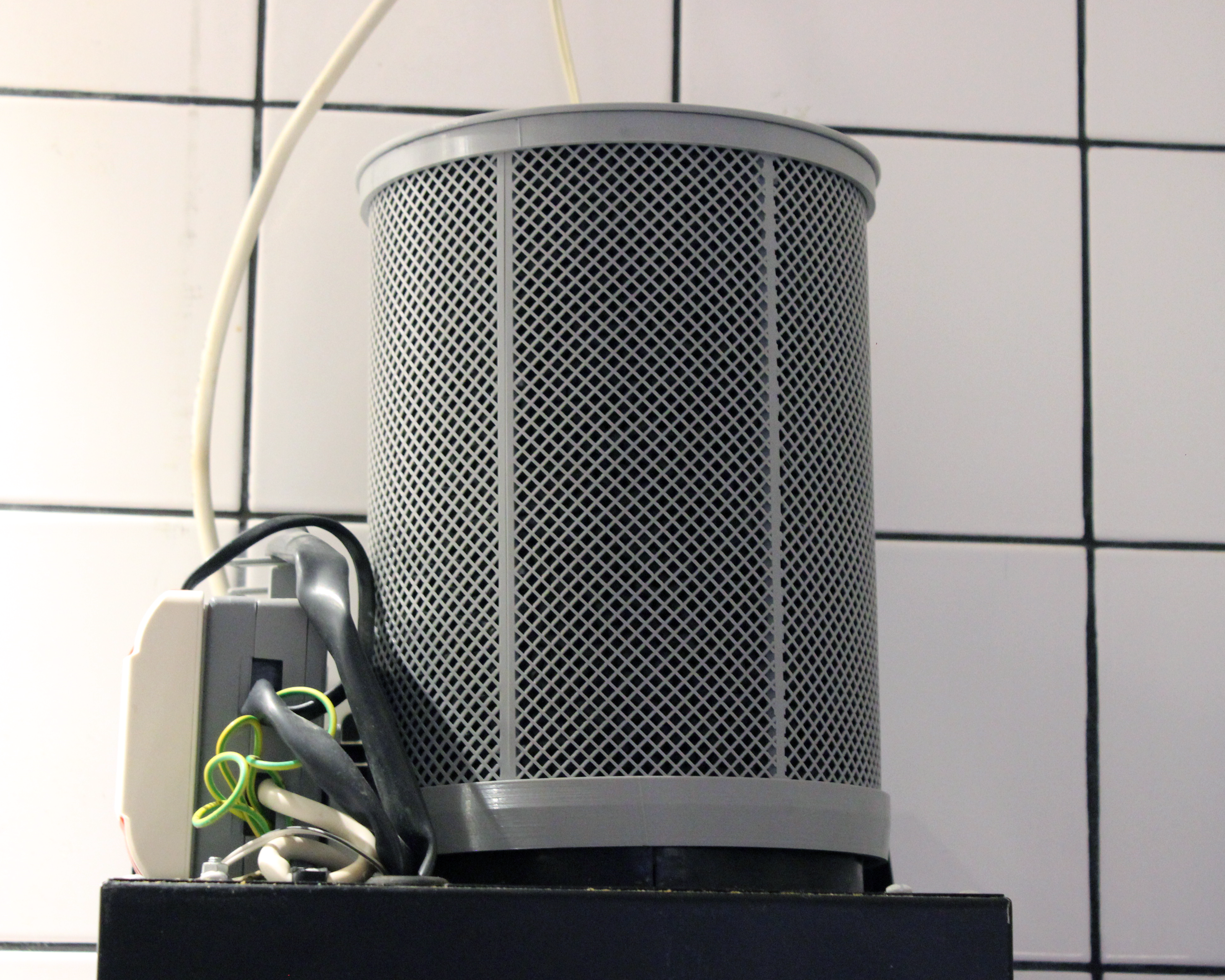Activated carbon filter for kitchen hood