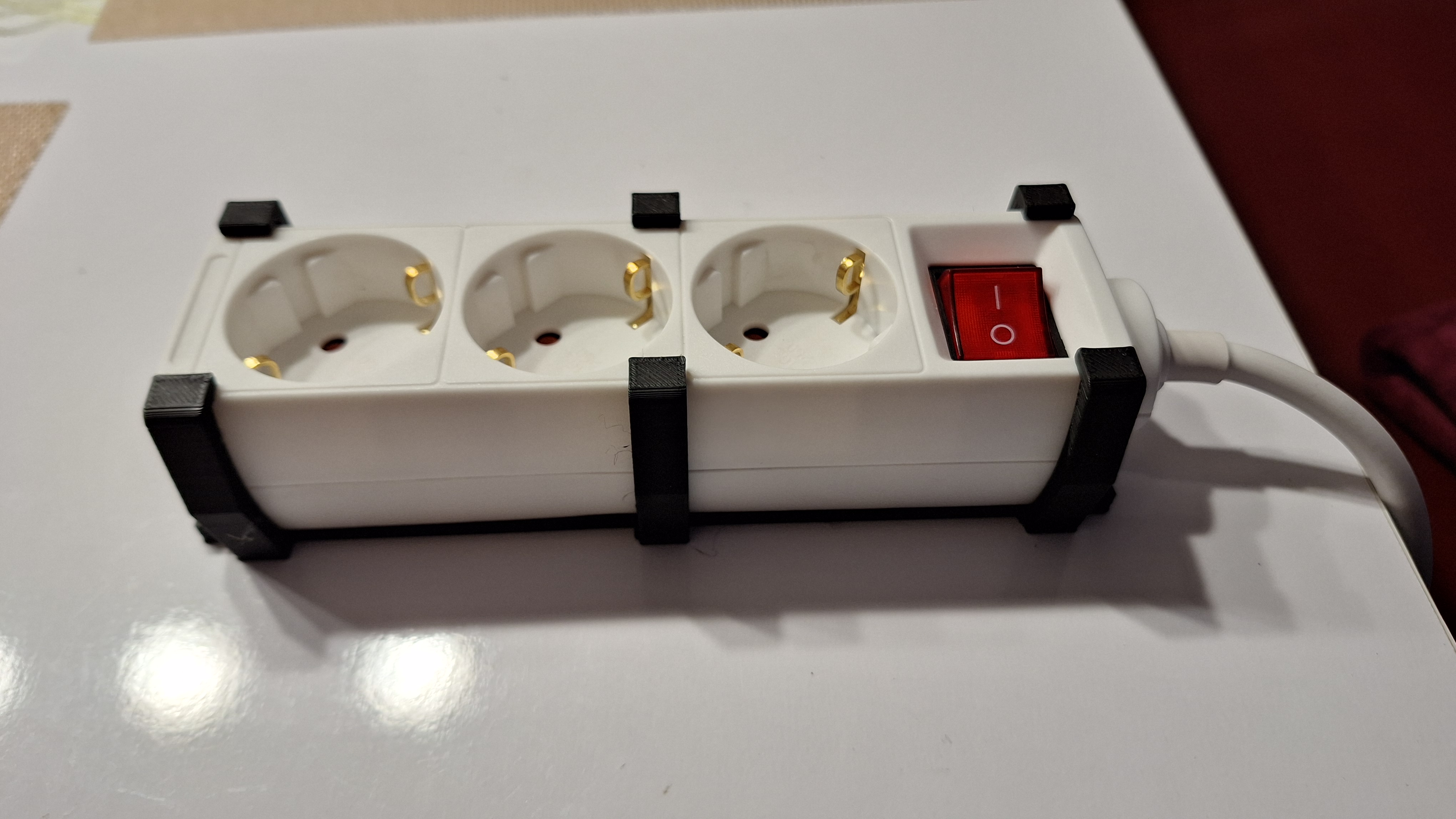 Halter 3-Fach Steckdosenverteiler
