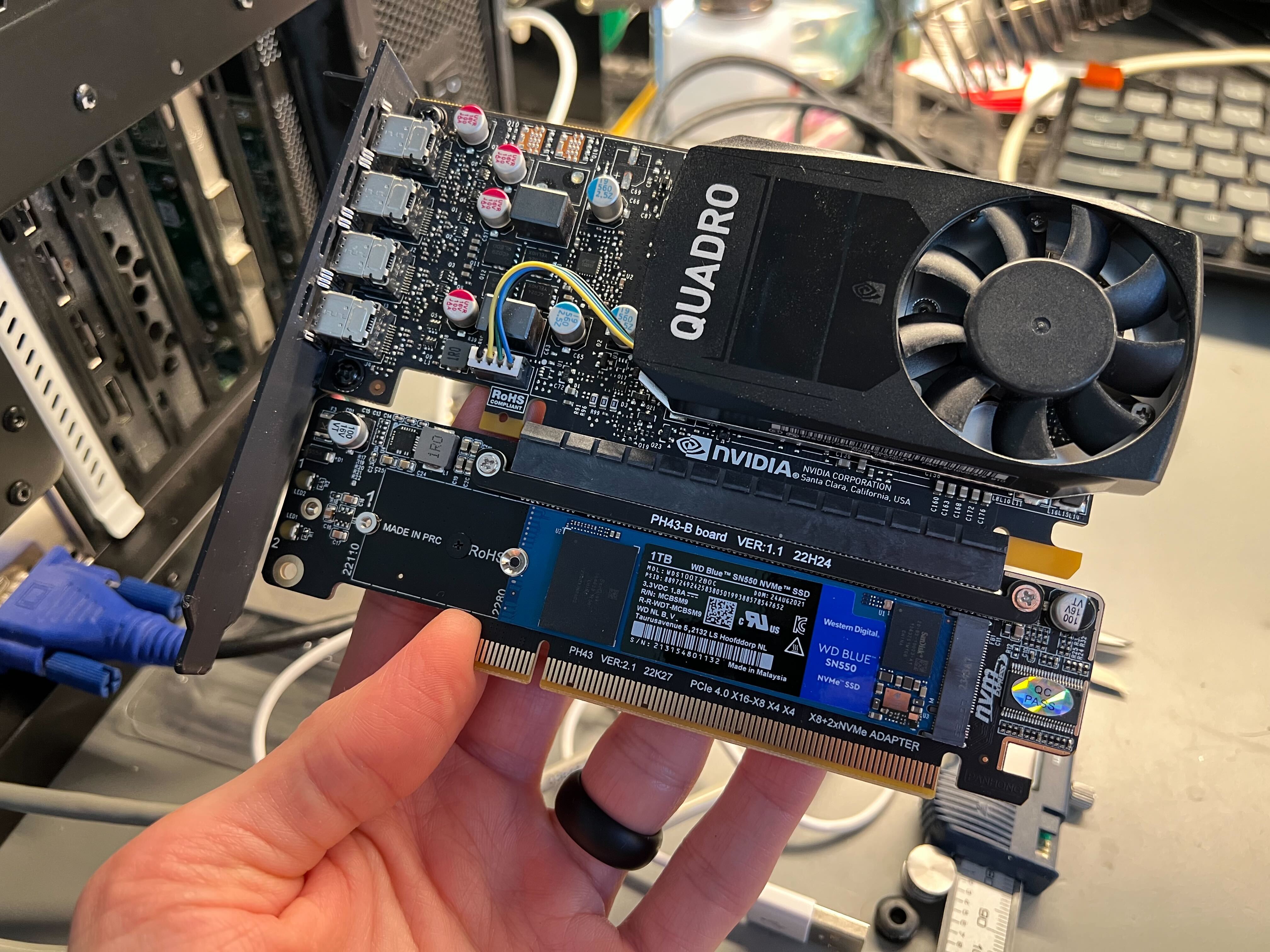 Stacked P620 PCIe bracket