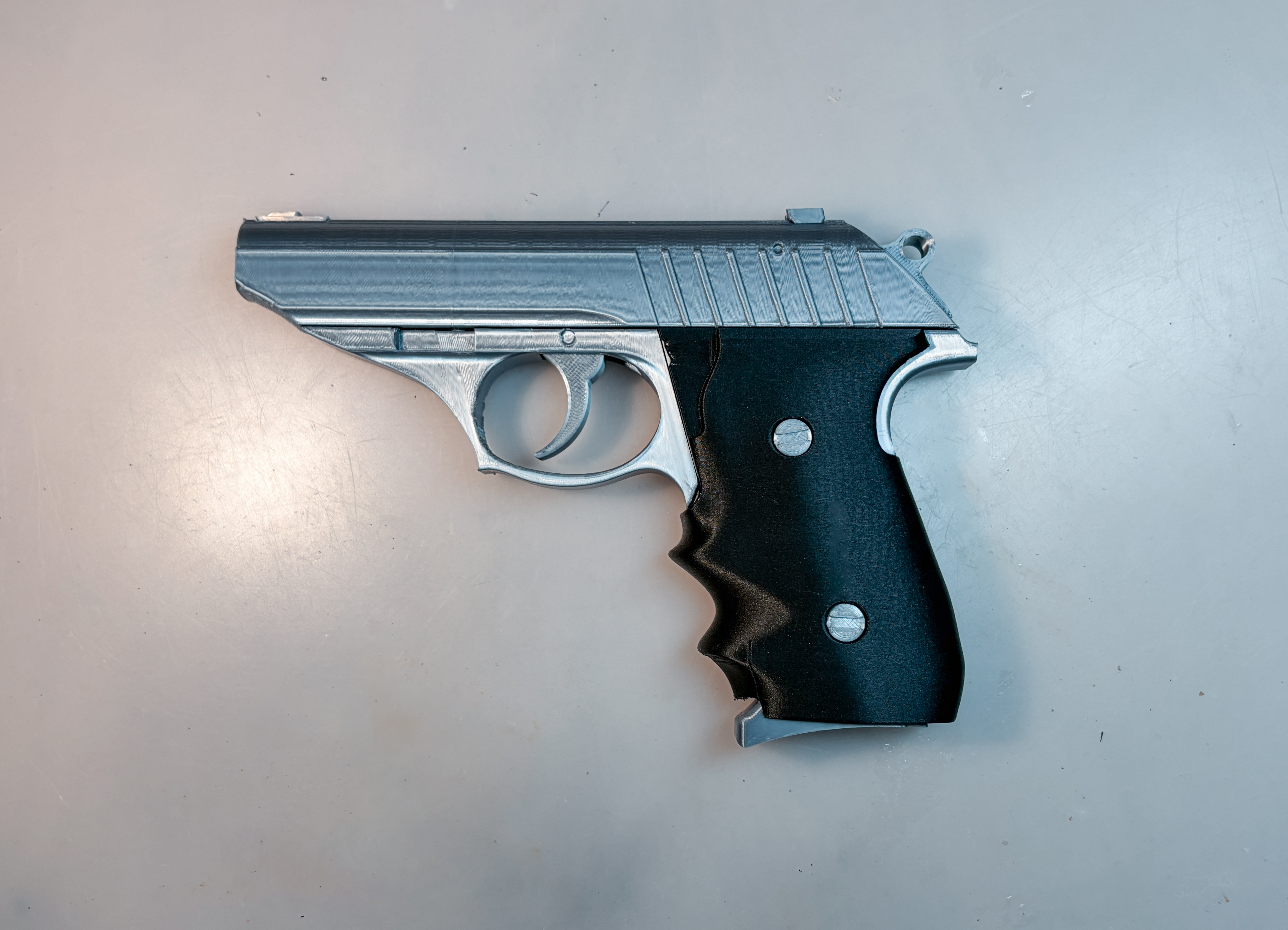 Grace Ashcroft Handgun - Resident Evil Requiem
