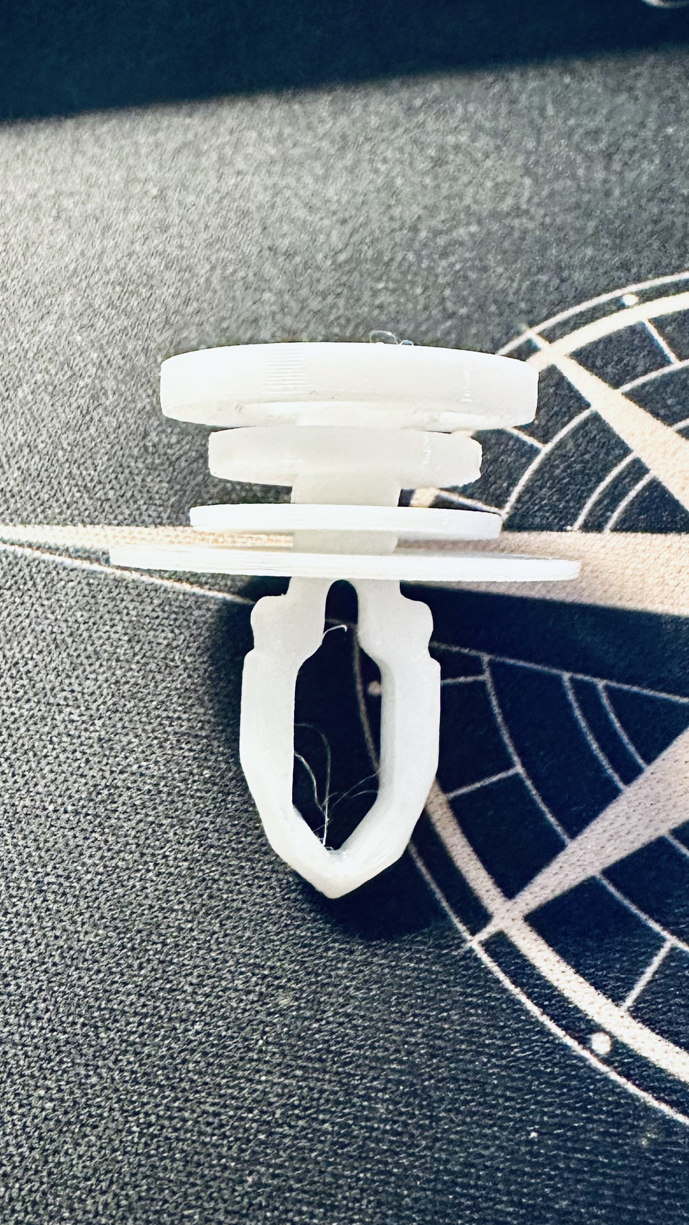 Audi A4 B6/B7 Door Panel Clip - Improved 5-Part Assembly