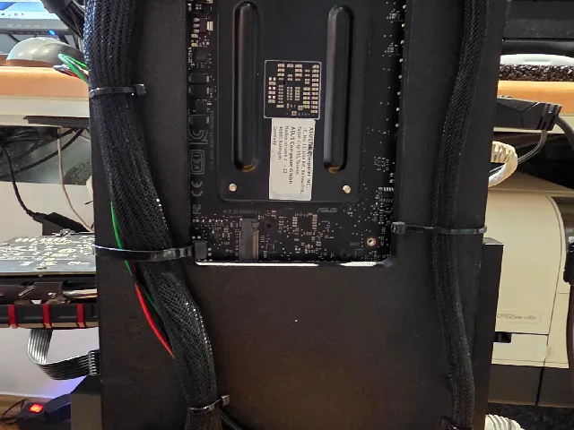Solid Backplate from mini ITX Open frame to print on Prusa XL or similar printers