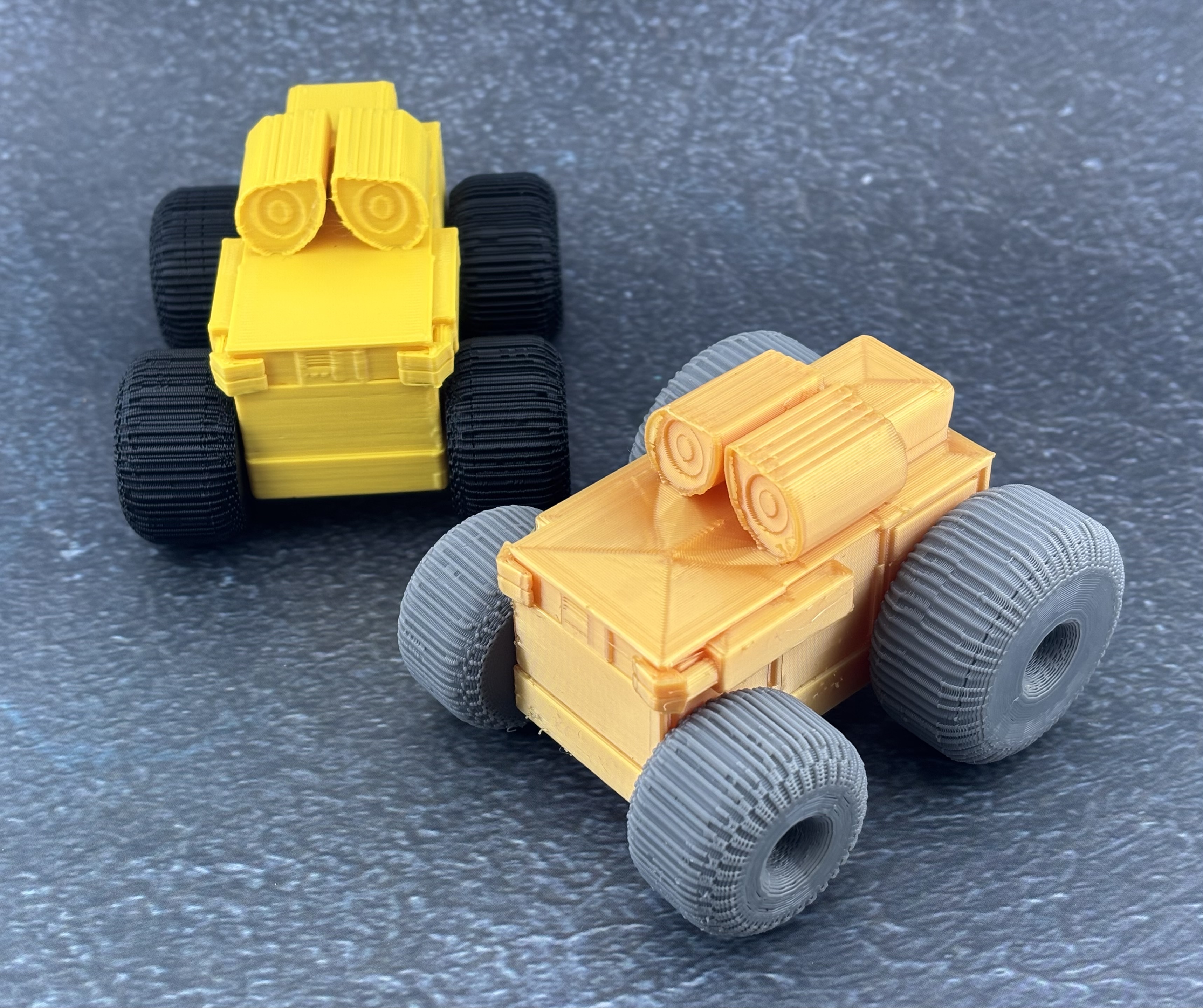Off-road 4x4 Tractor Truck Style WALL-E Toy Vehicle