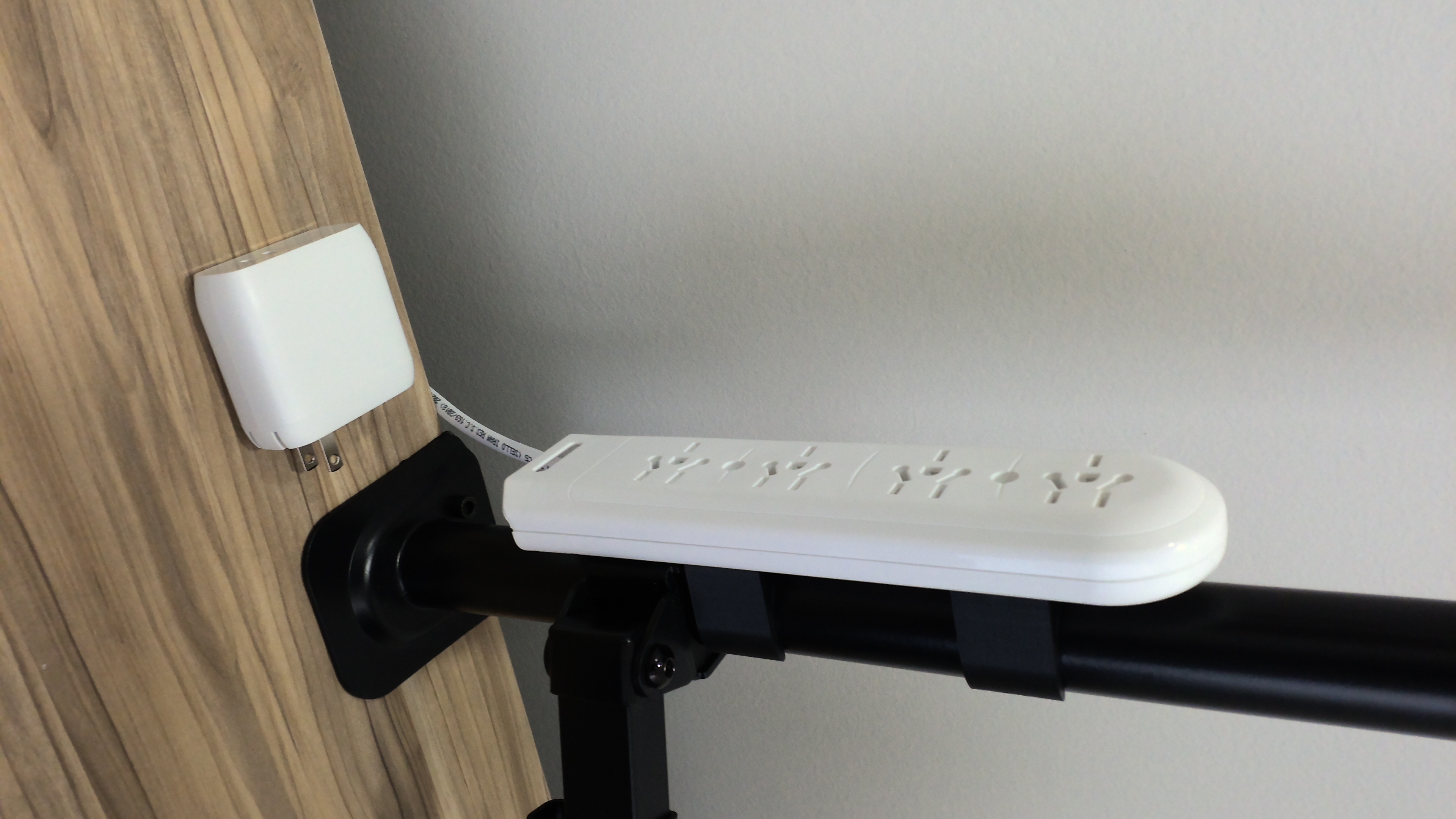 Power Strip Mount With Threaded Inserts