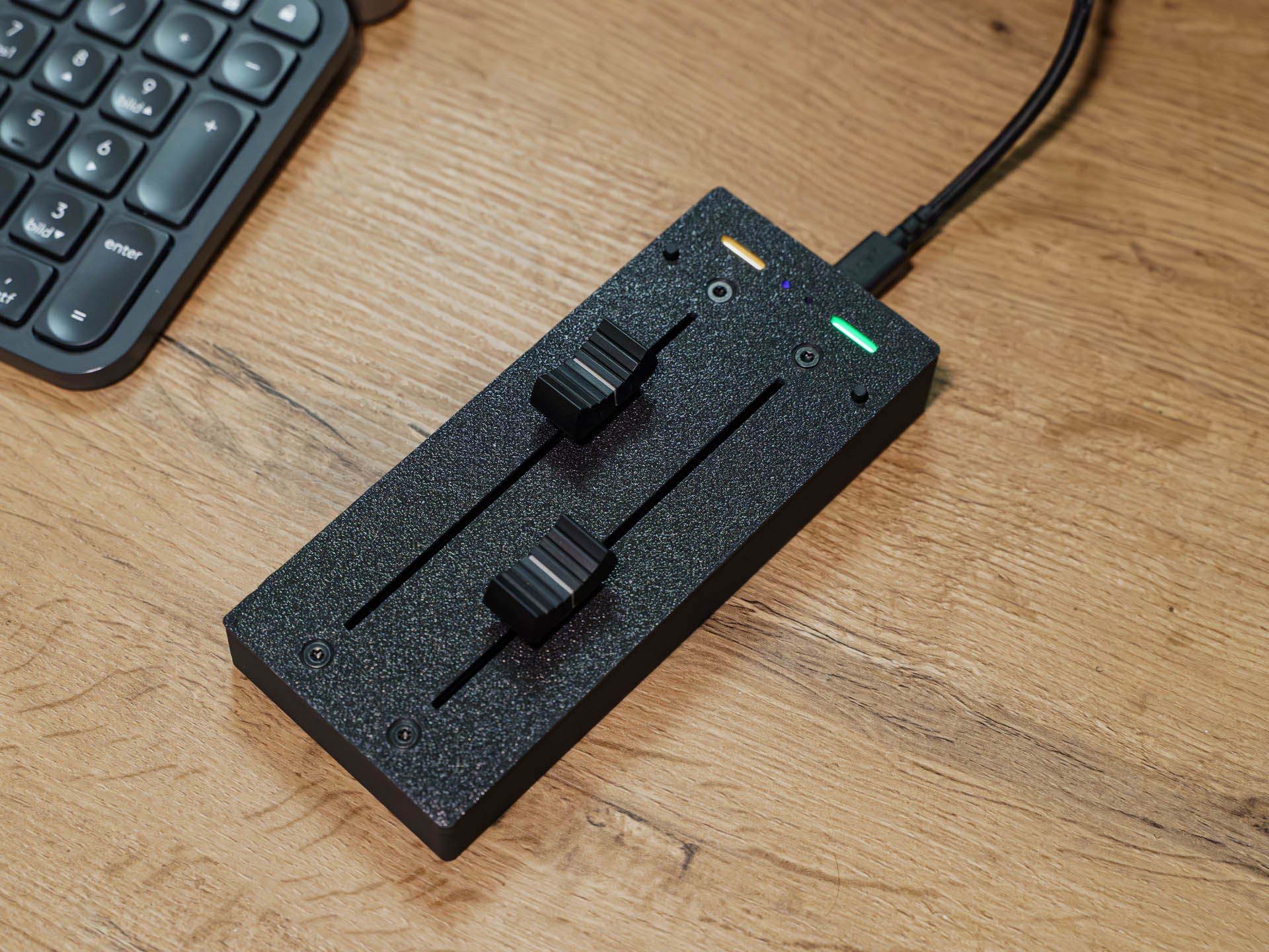 USB MIDI Fader controller