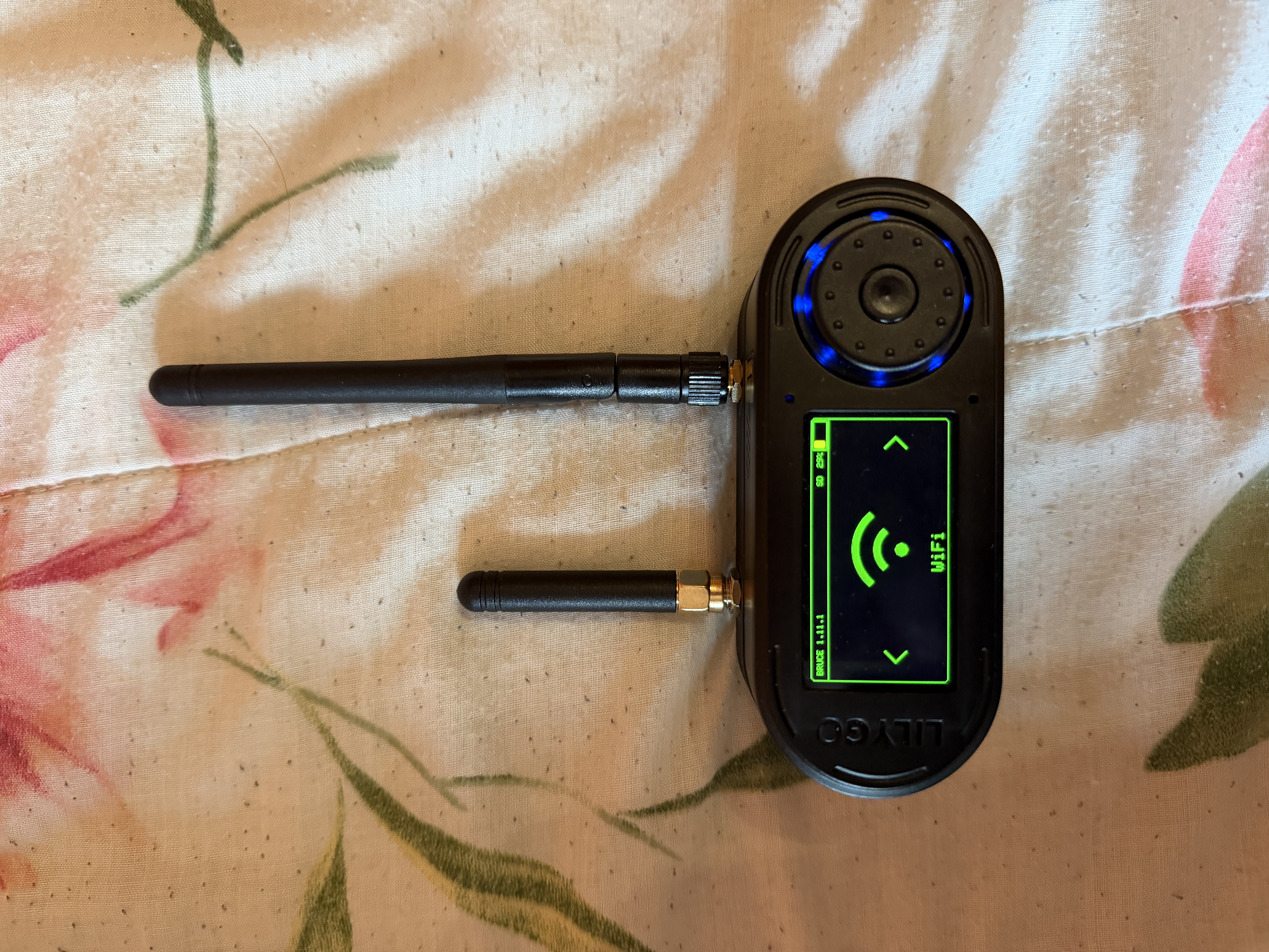 LilyGo T-Embed CC1101 external antennas and switch 6x3mm magnet