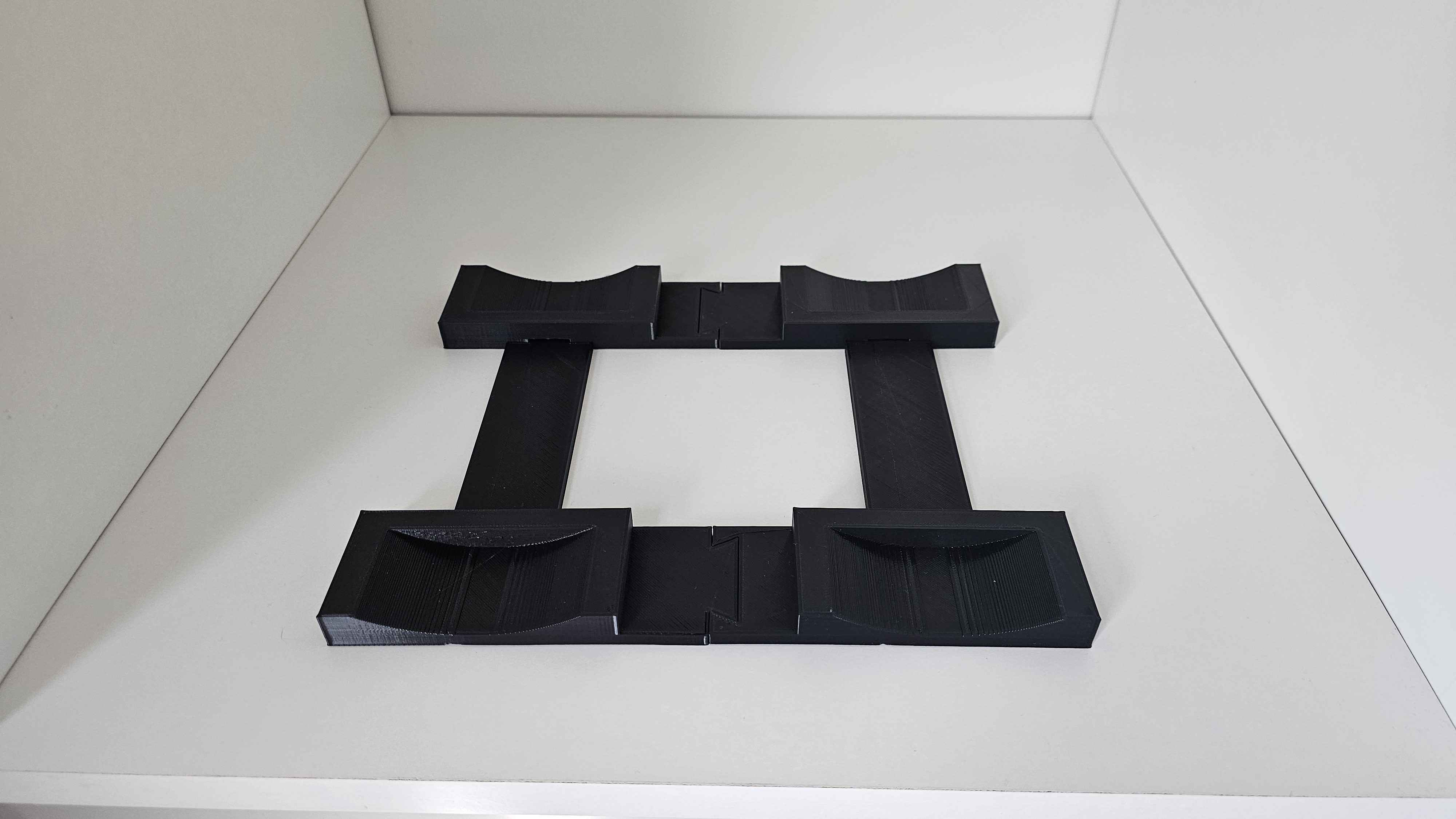 Miniatura 4 do modelo 3D Dumbbell Holder/Stand