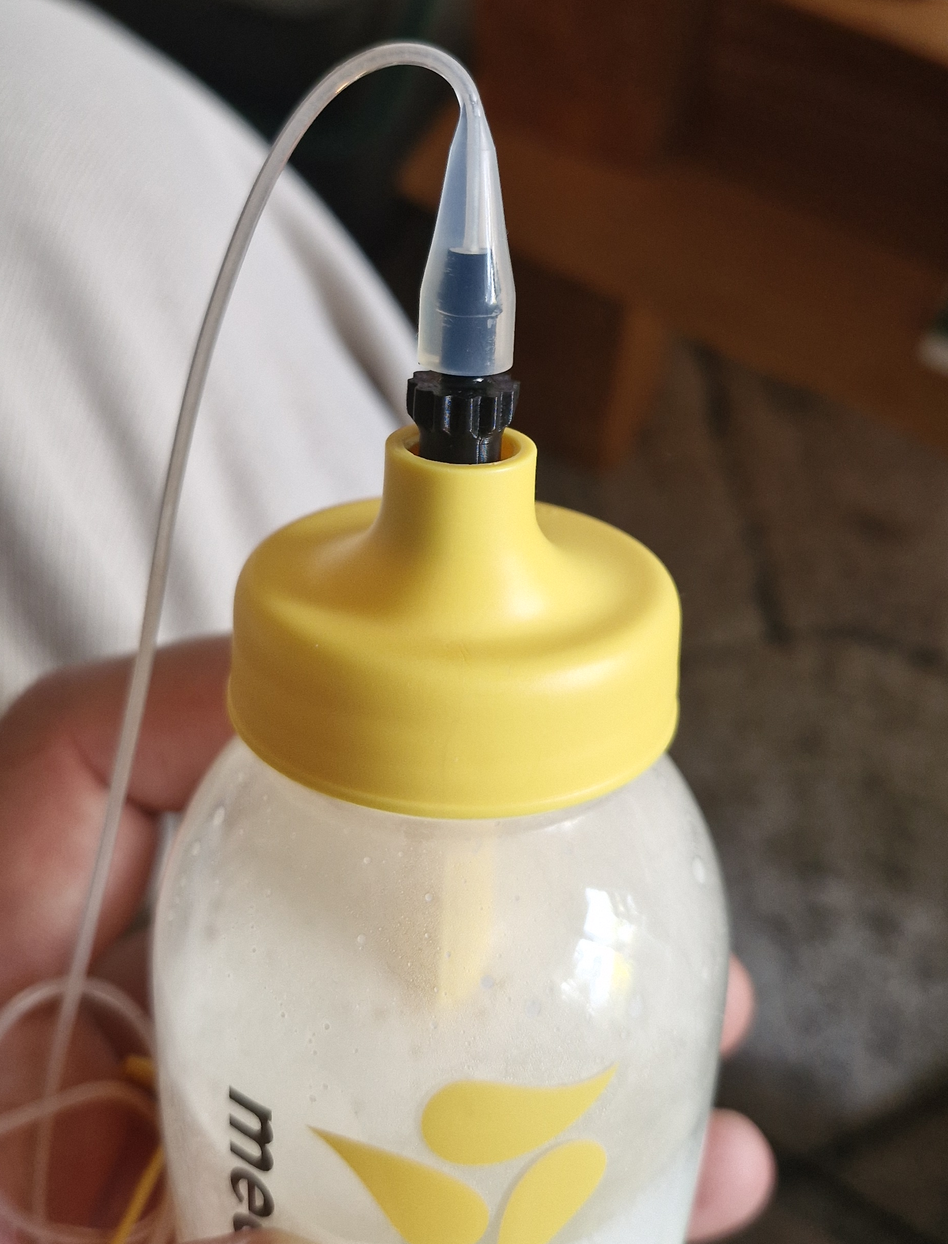 Medela breast feeding set Adapter