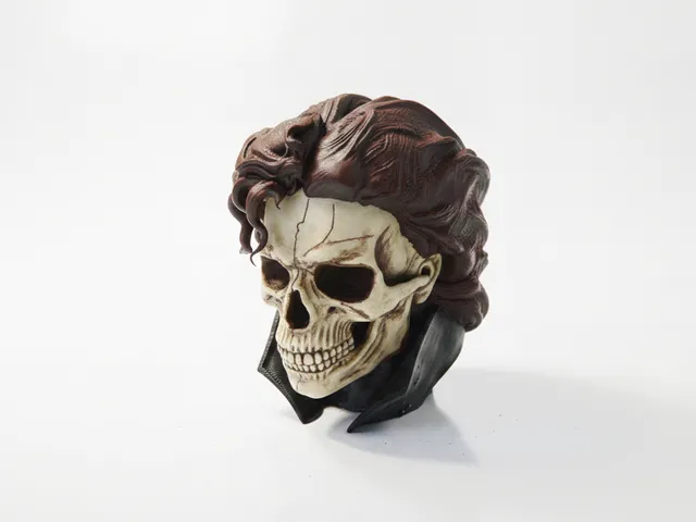 Half Skull Face Sculpture Gothic Art 3D Printable
