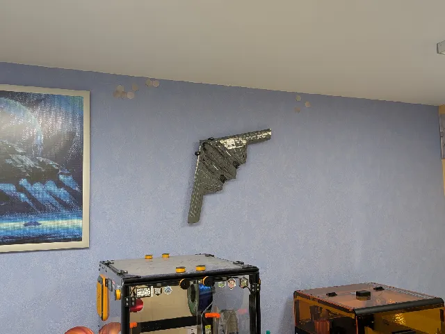 Reobrix 33038 B2 Bomber wall mount + lego studio file