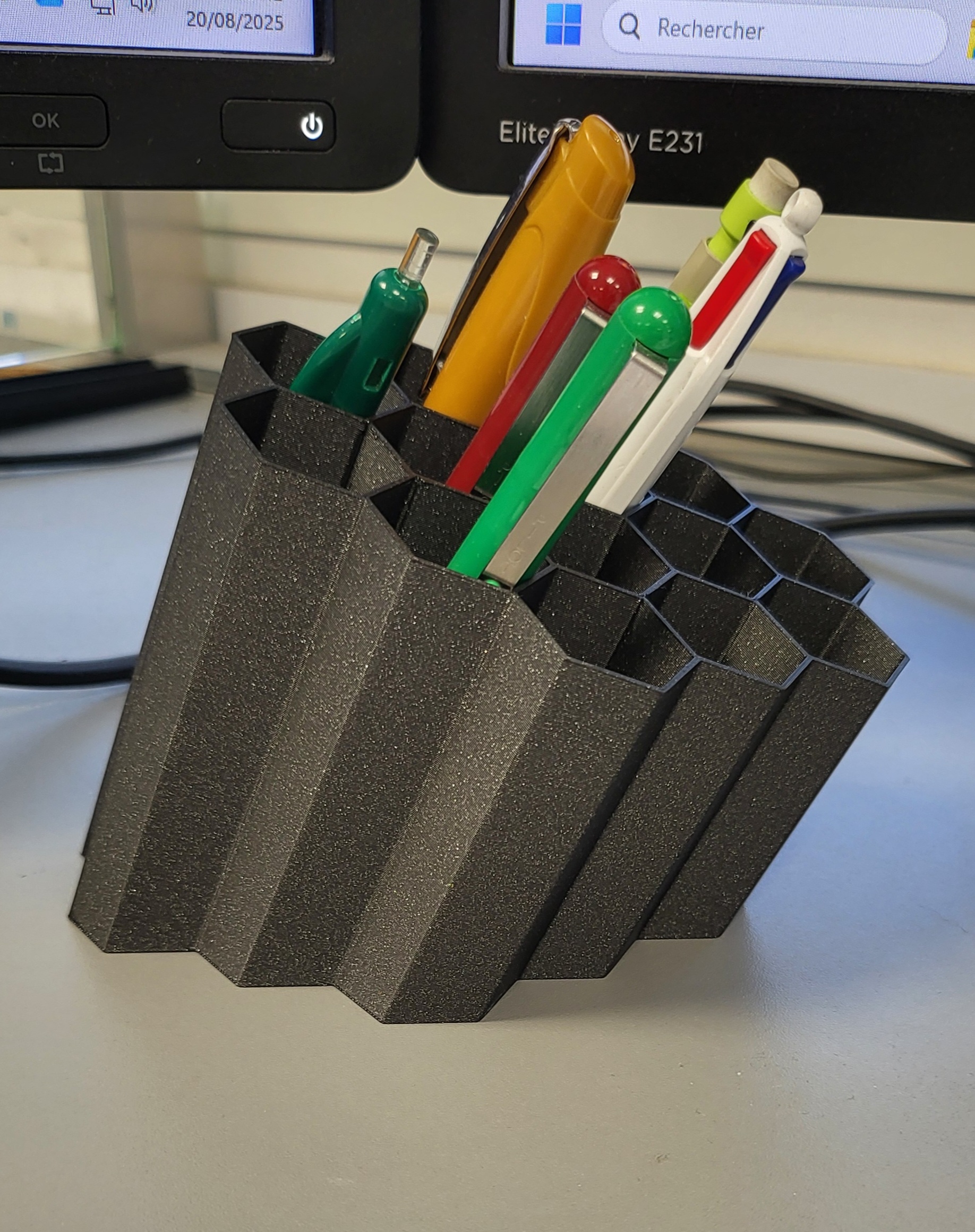 honeycomb pencil holder