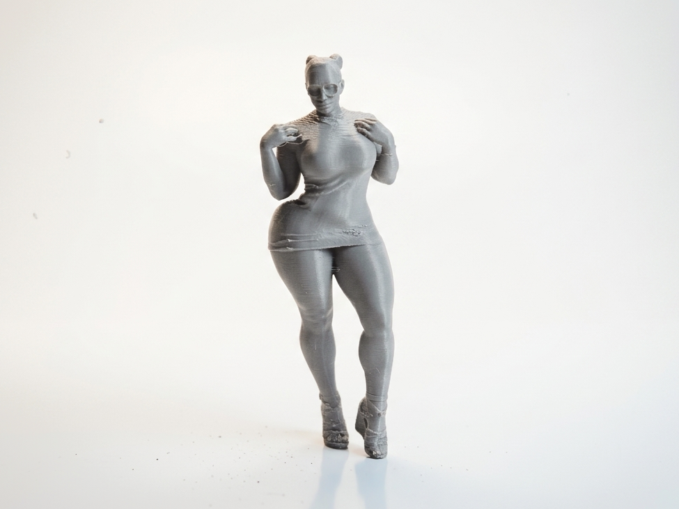 Big Hips Babe Figure Female Collectible 3D Printable
