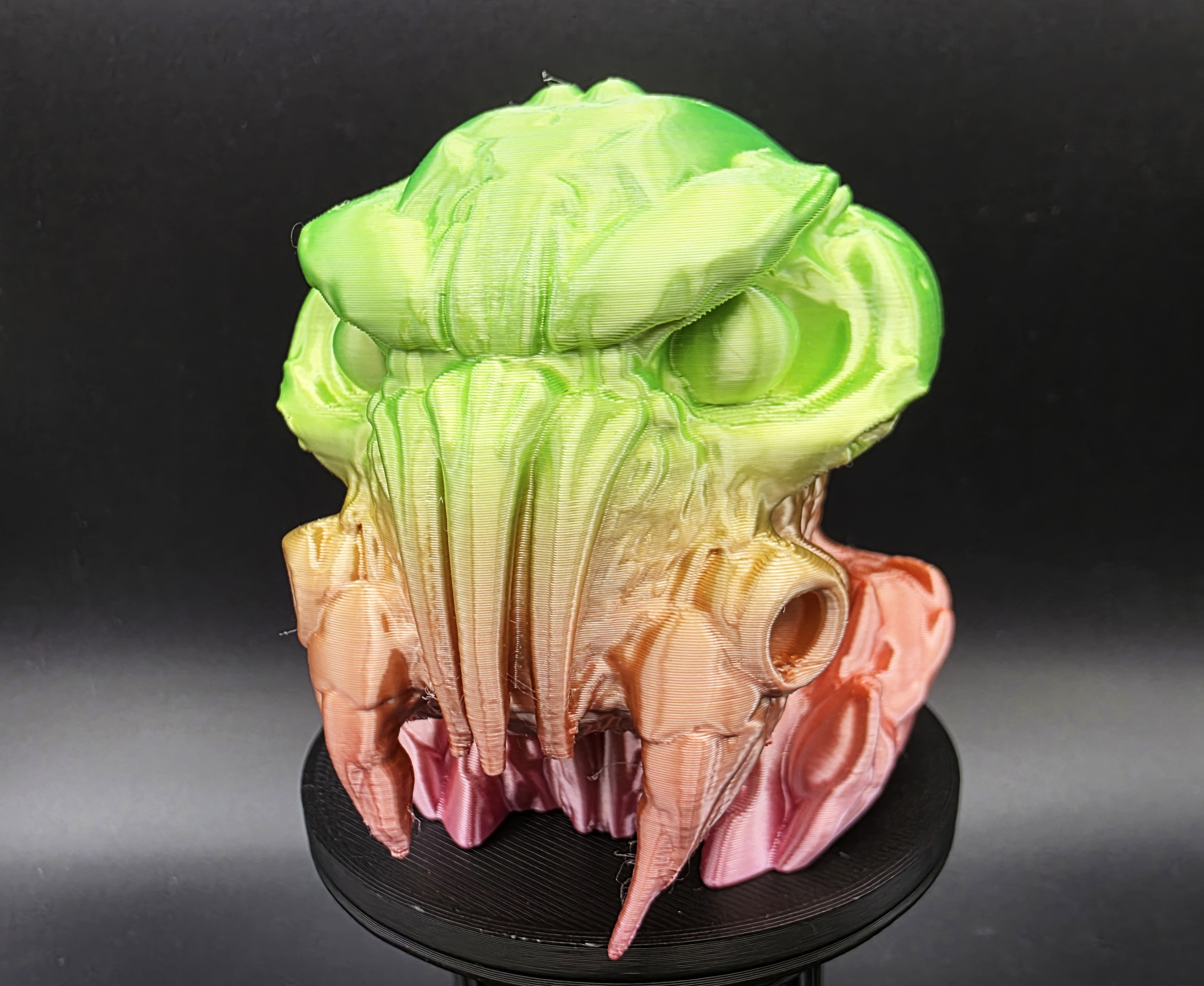 Insectoid Alien Head — thumbnail 2