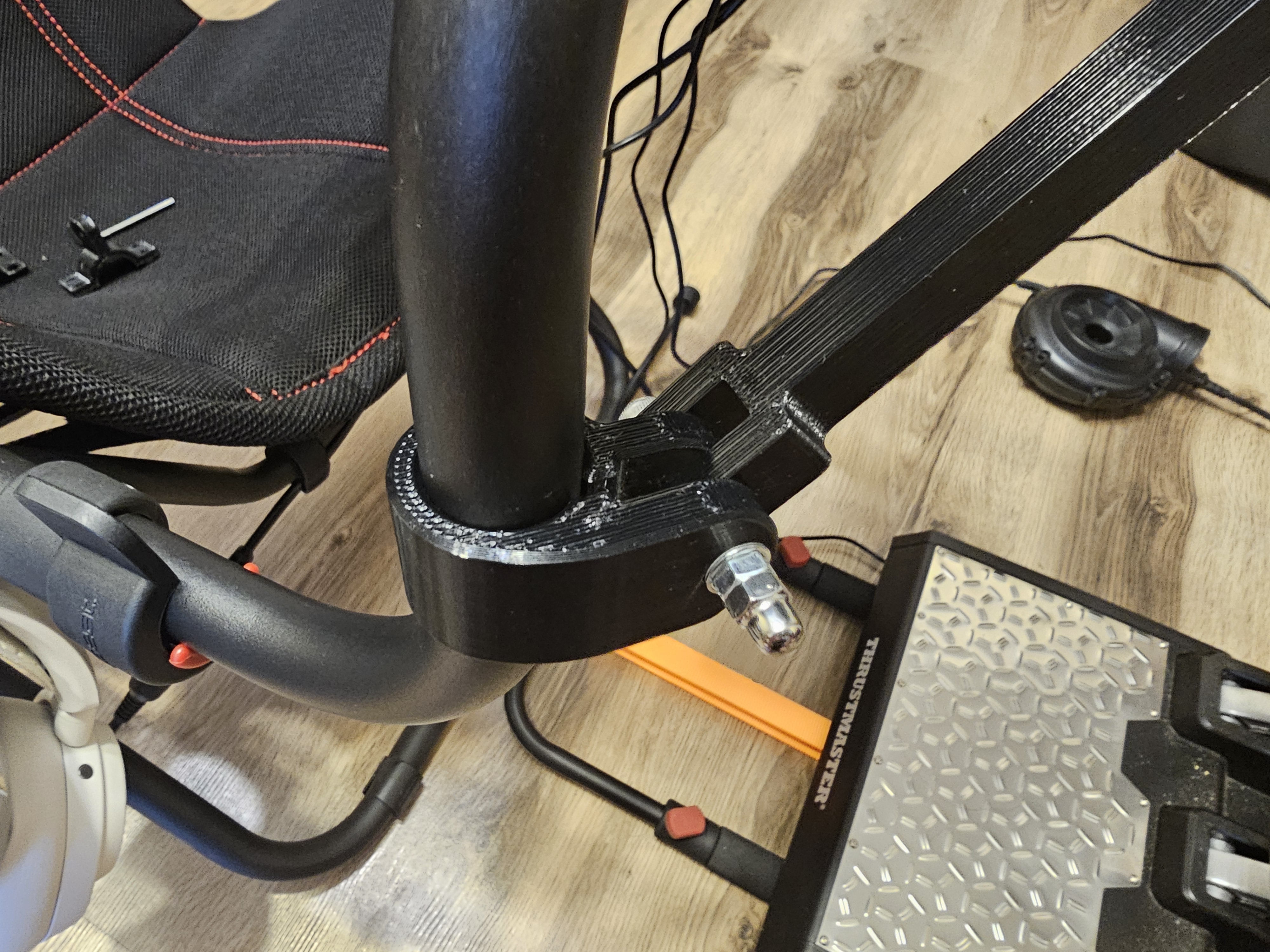 Simpler clamp for Playseat Challenge wheel bracket brace
