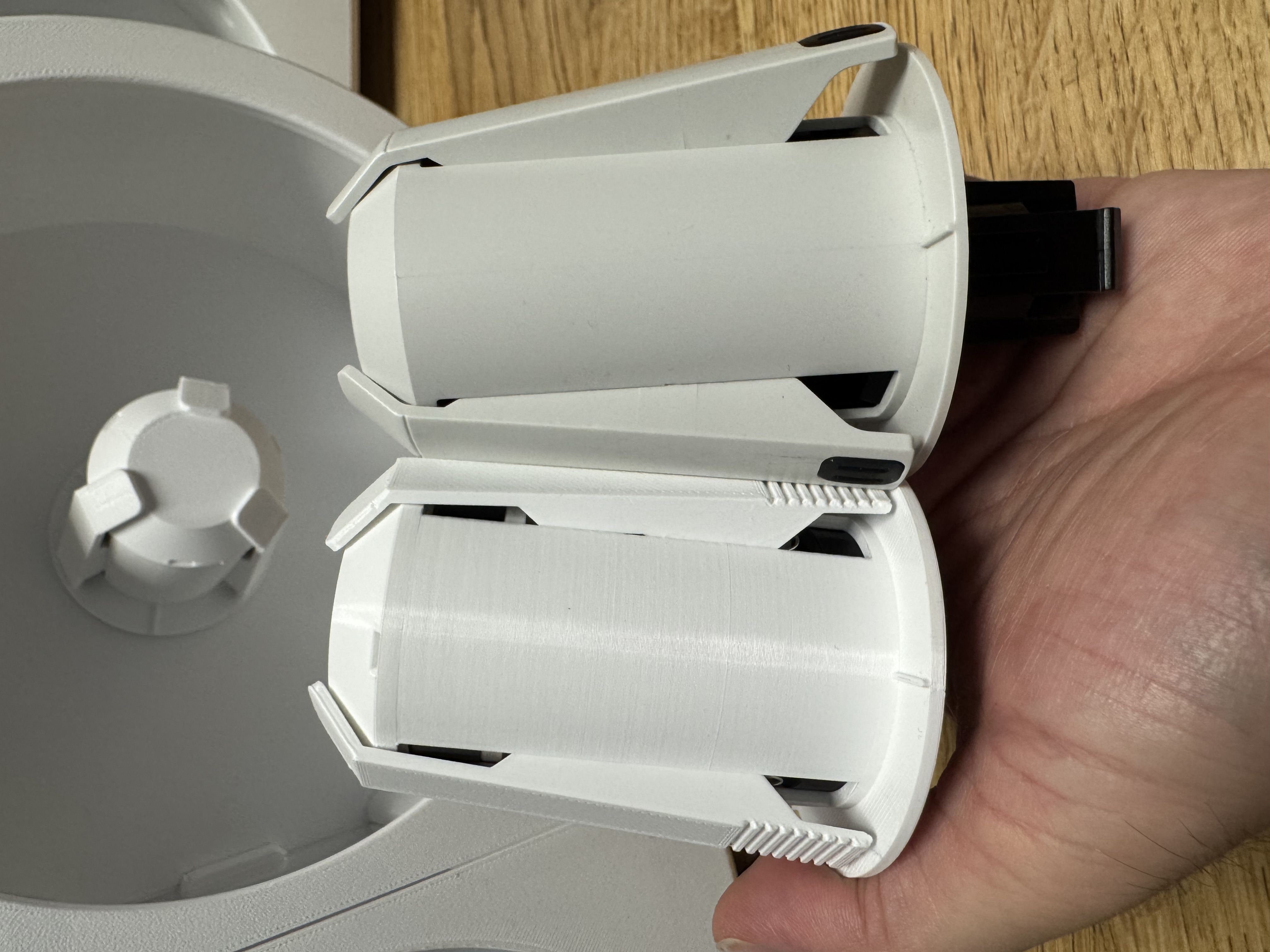 Snapmaker U1 Spool Holder for dry box — thumbnail 2