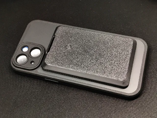 Stealthy magsafe case for Seeed SenseCAP T1000-E