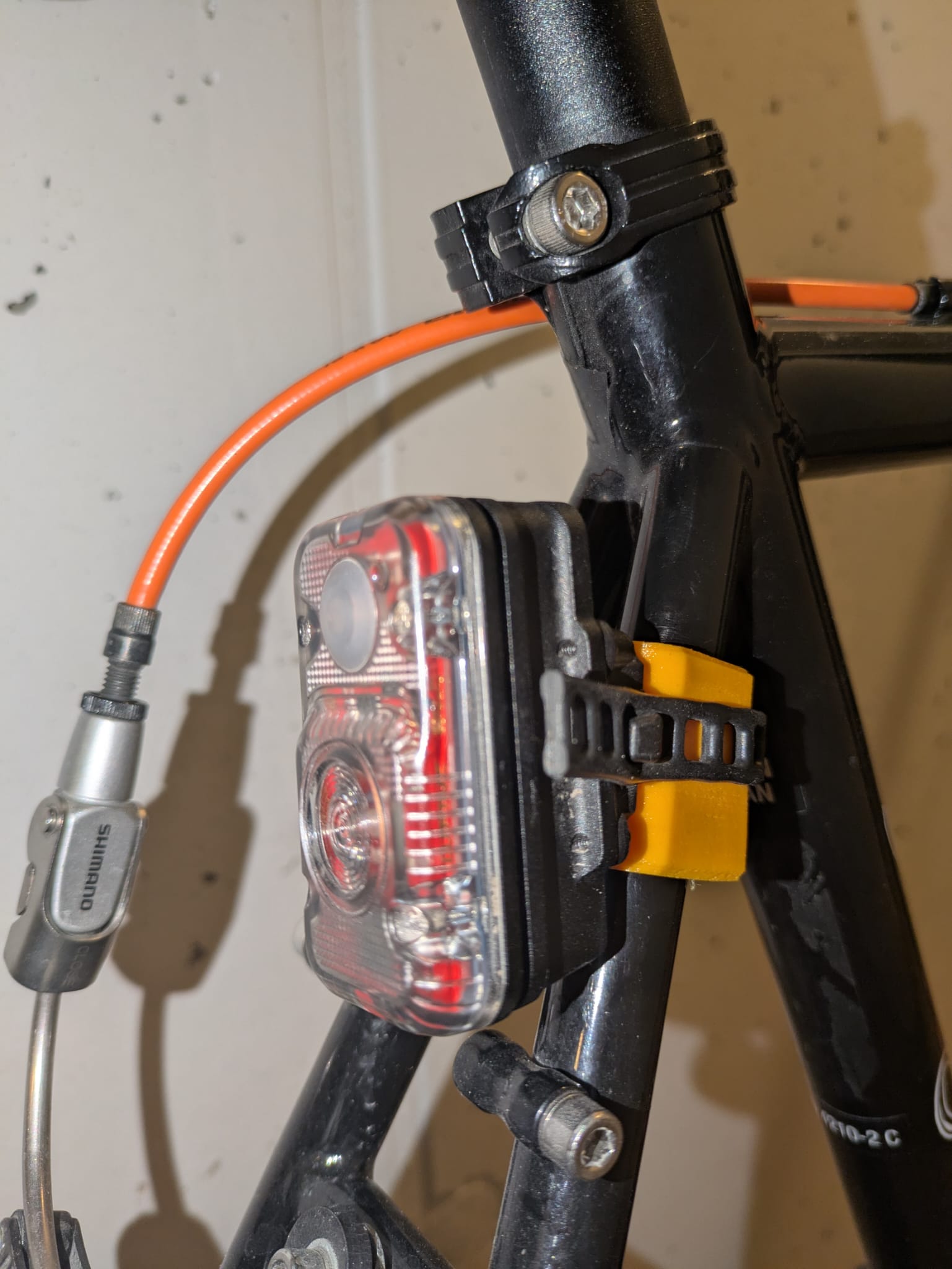TPU Rear Light Seatstay Spacer/Mount (optimized for Surly CrossCheck)