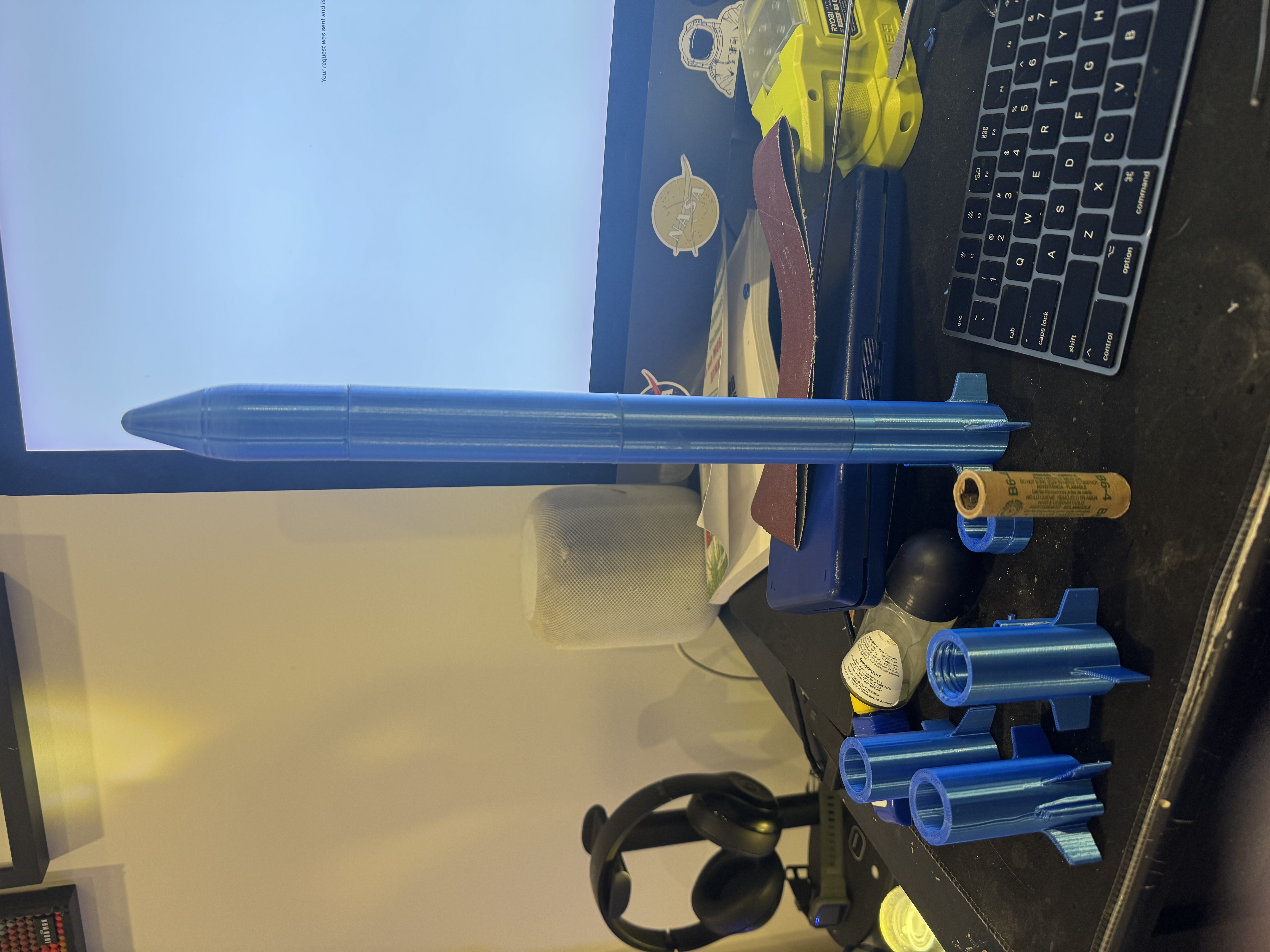 modular, customisable model rocket