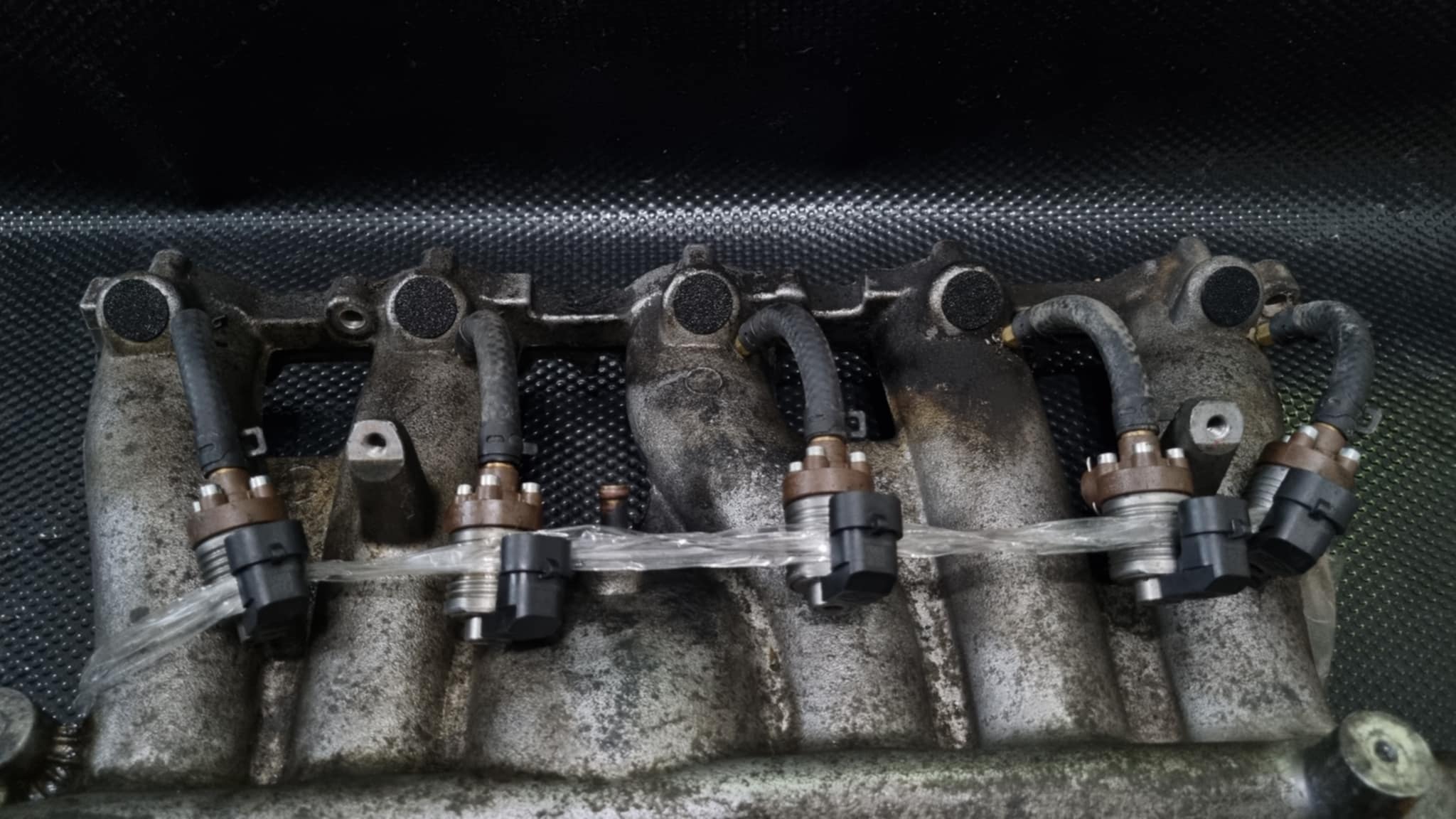 Volvo V70 S60 injector dummy plugs (TPU)