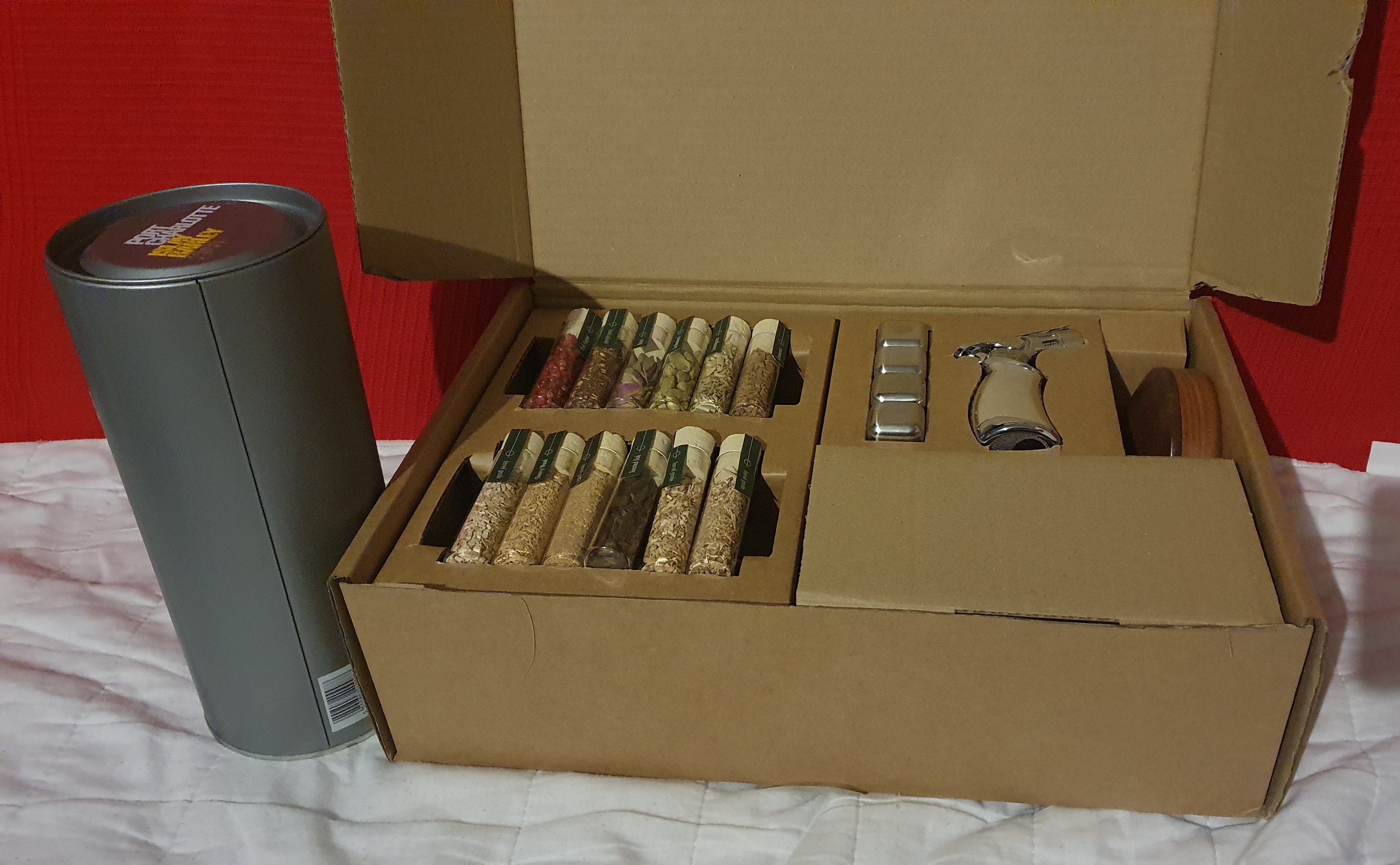 smoker kit storage