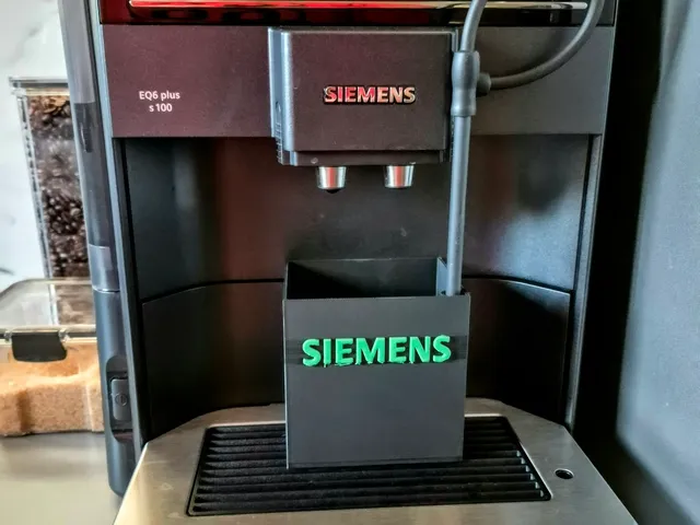 Coffee machine rinsing container ( Nádoba na pročištění )