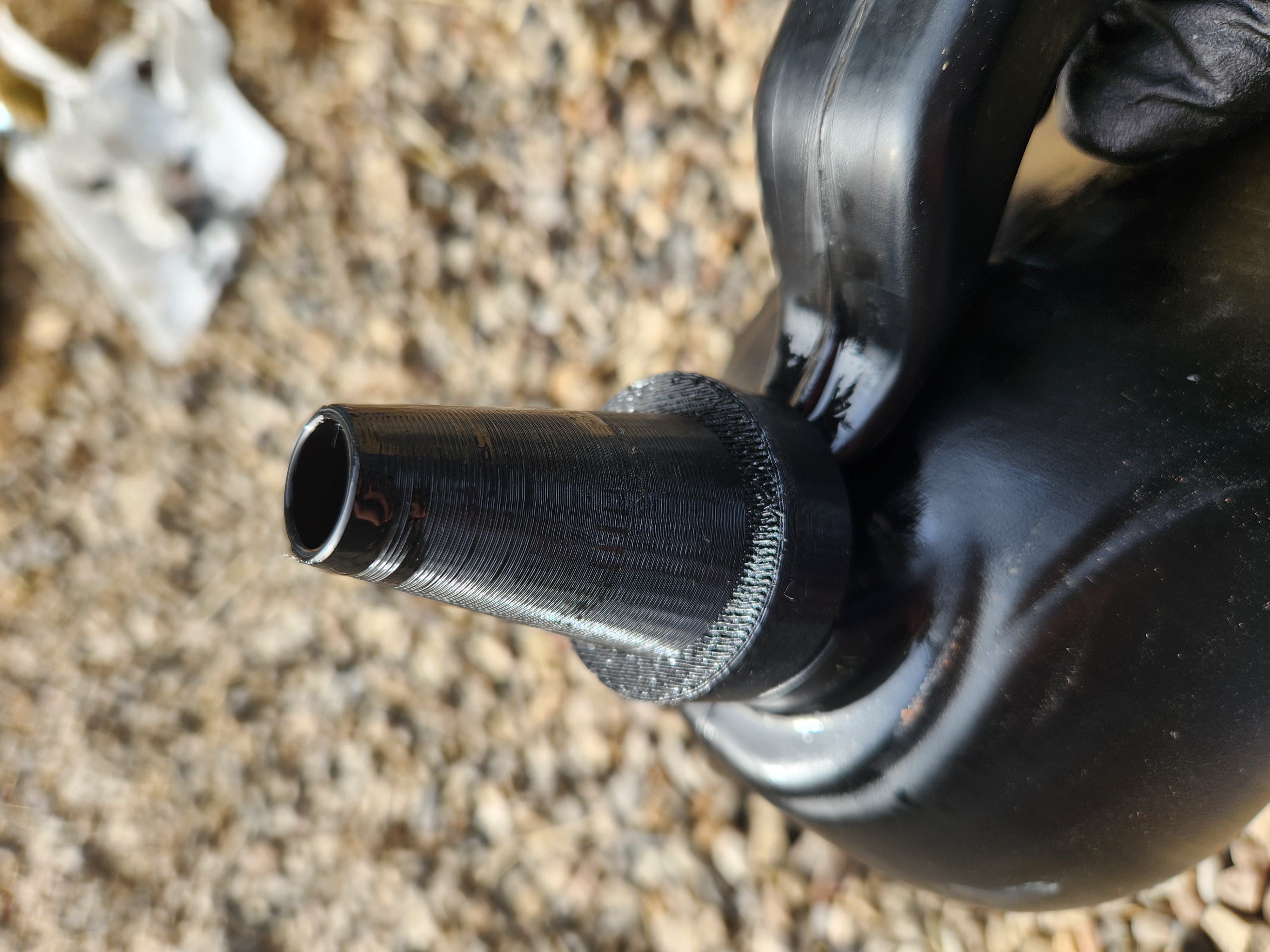 Differential Fill Nozzle for Gear Oil Bottle