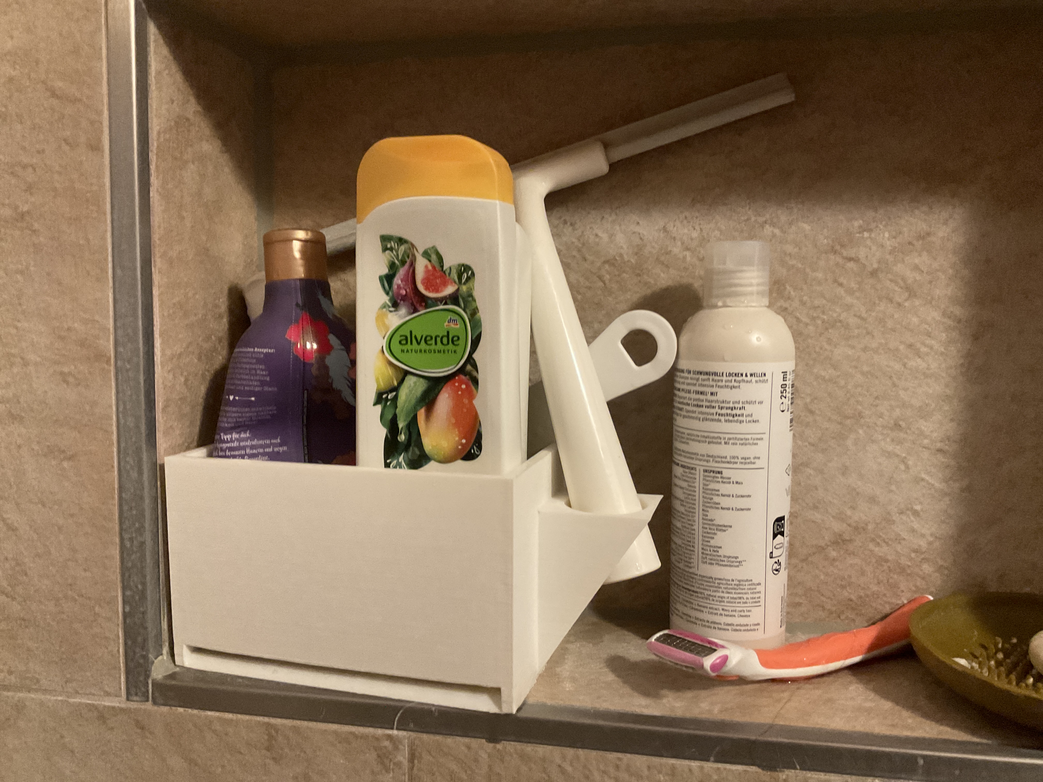 Shower organiser