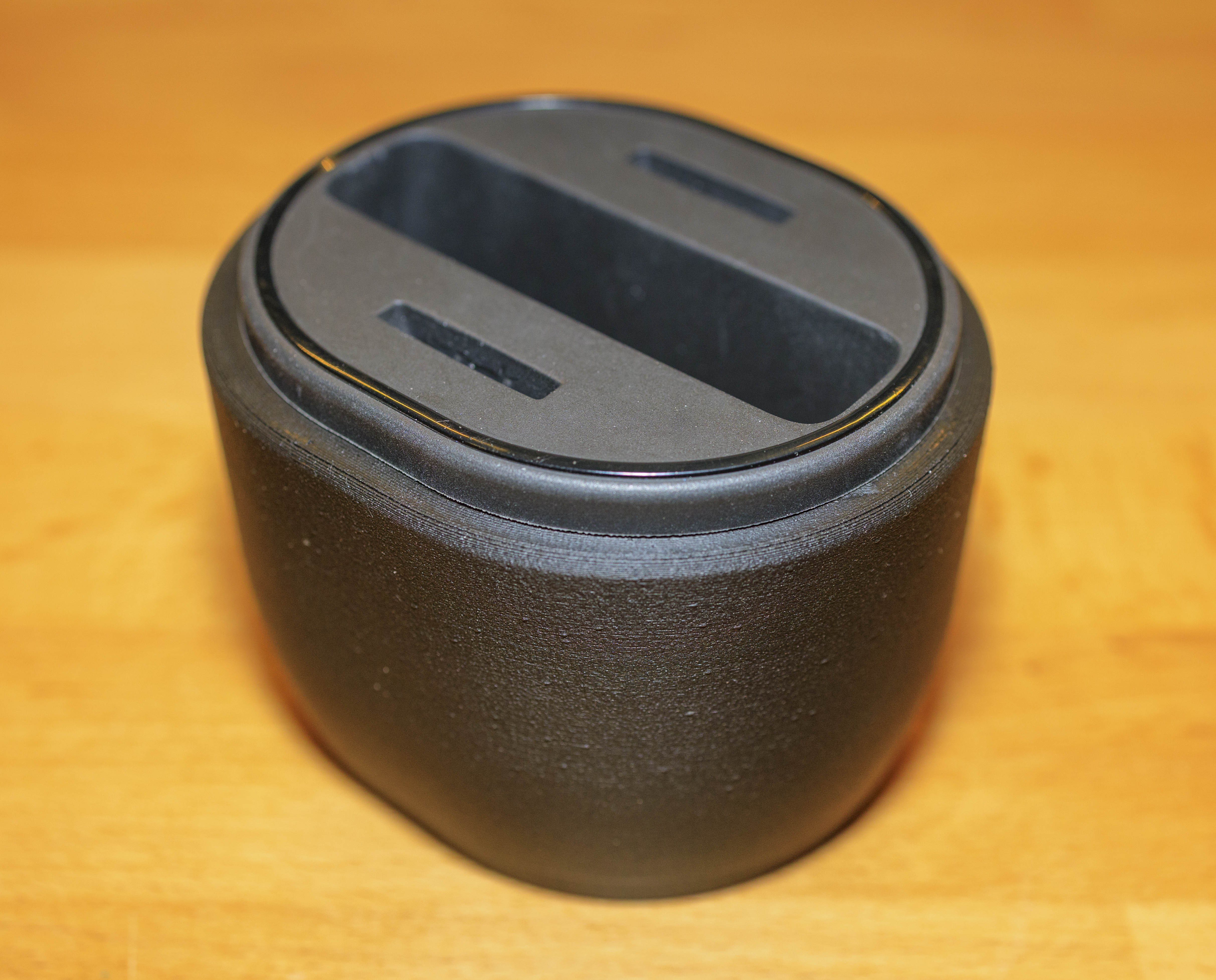 Home use mod for Original Skoda universal holder for multimedia devices.