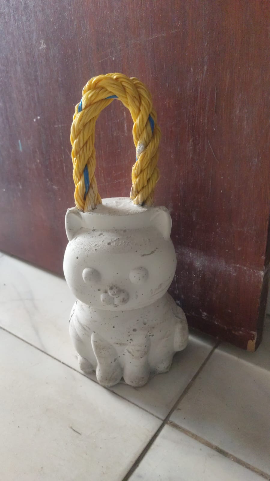 Cat Door Stop Mold – 3-Piece Cement Mold