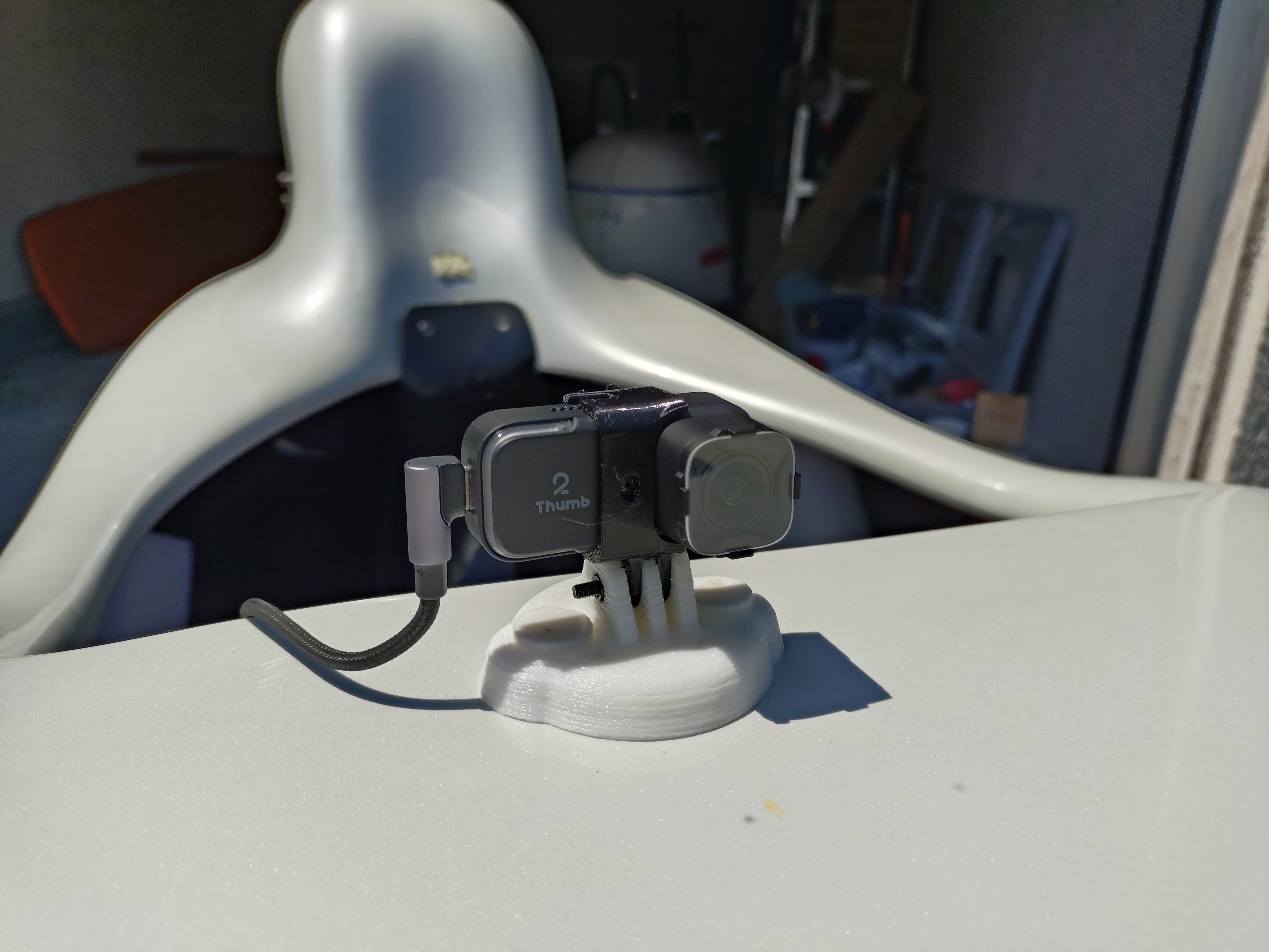 Magnetic RunCam Thumb2 / ActionCam mount on Velomobile hood (FreeCAD)