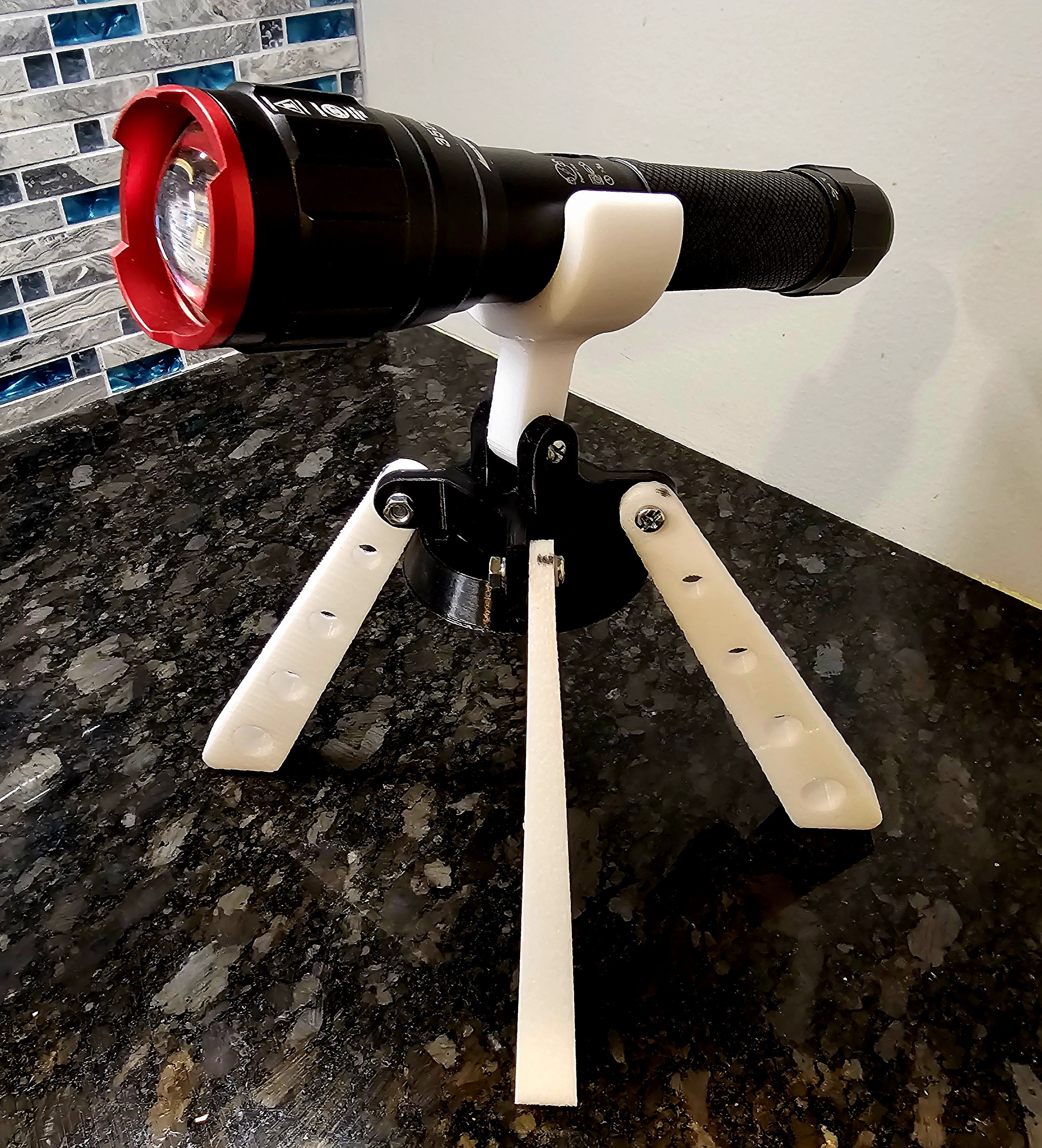 Flashlight Tripod (Revised)