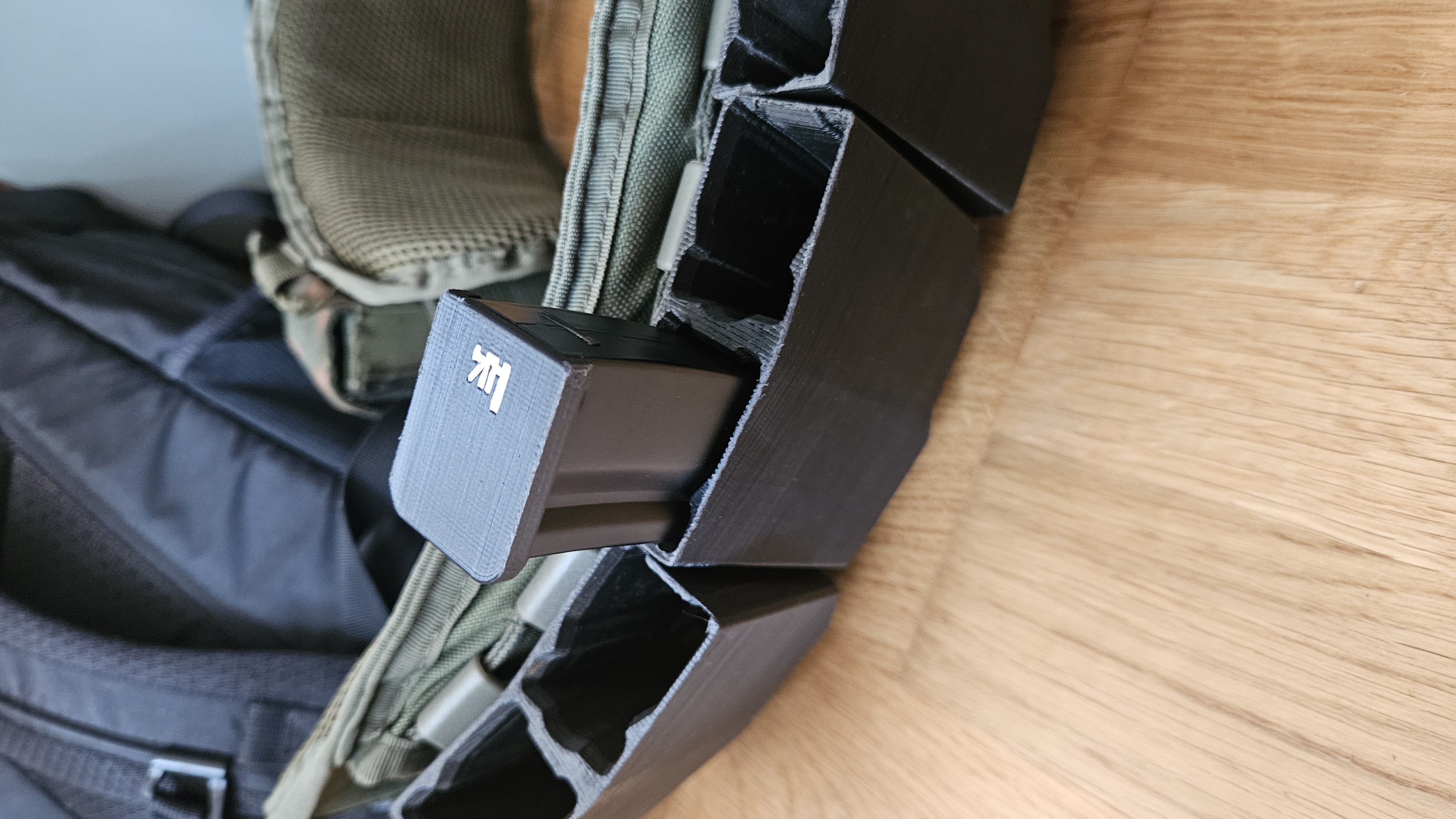 MP5 alternative magazine base / floorplate