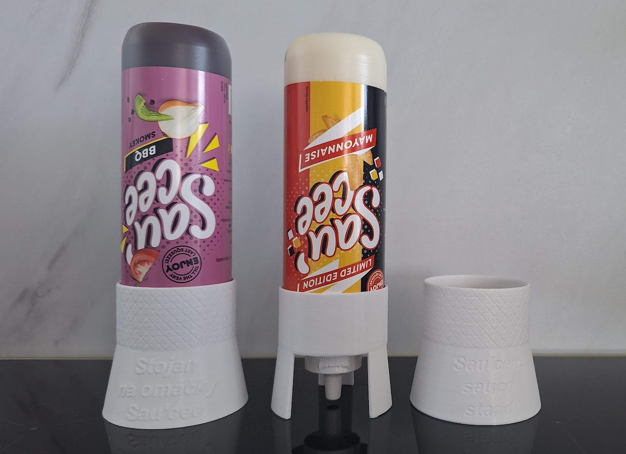 Stojan na omáčky Sau'cee - láhev vzhůru nohama / Sau'cee sauce stand - upside down bottle