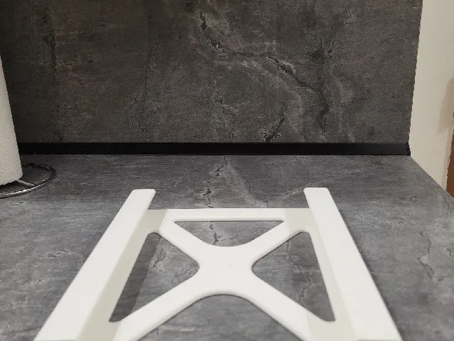 Kitchen scale holder