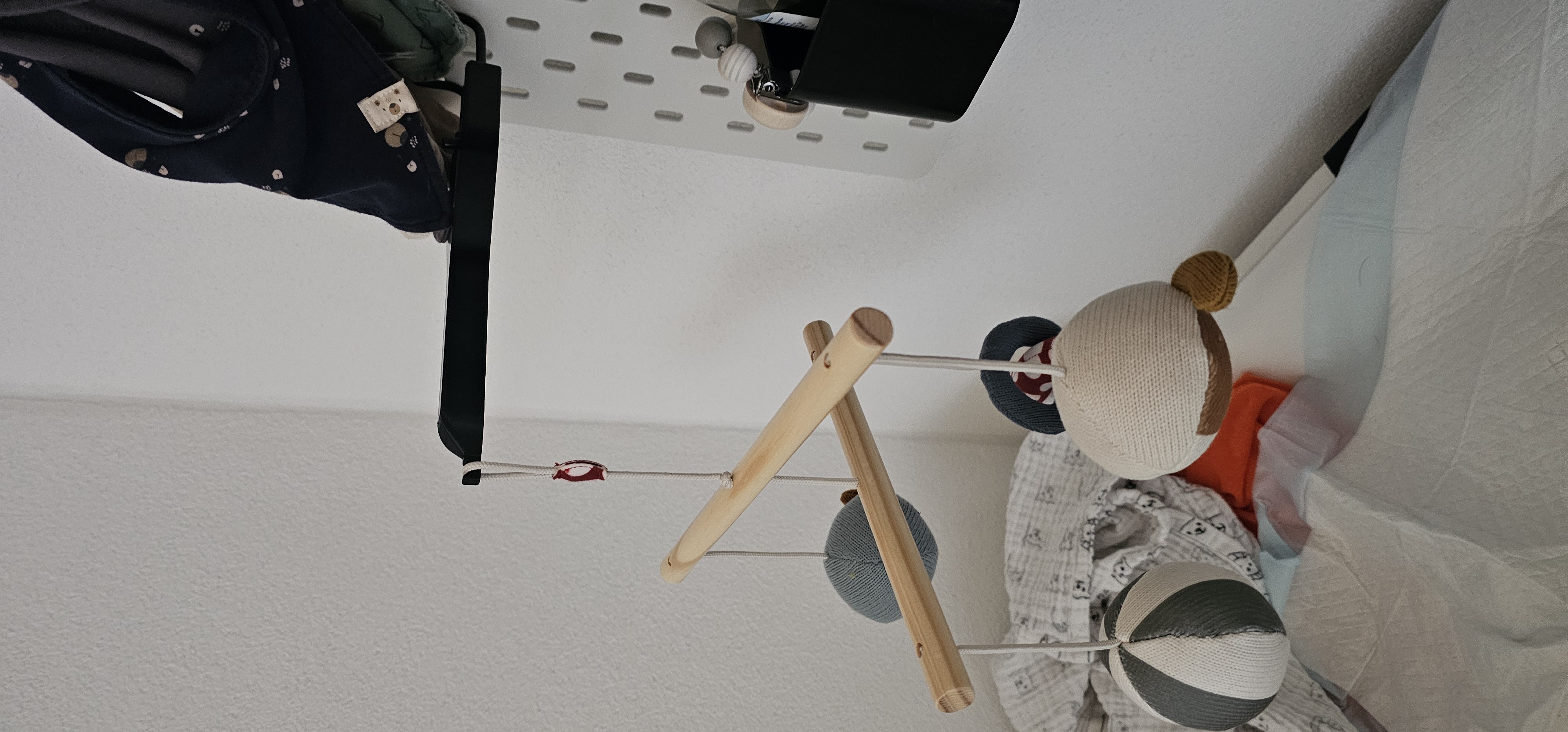 Skadis Baby Mobile Holder