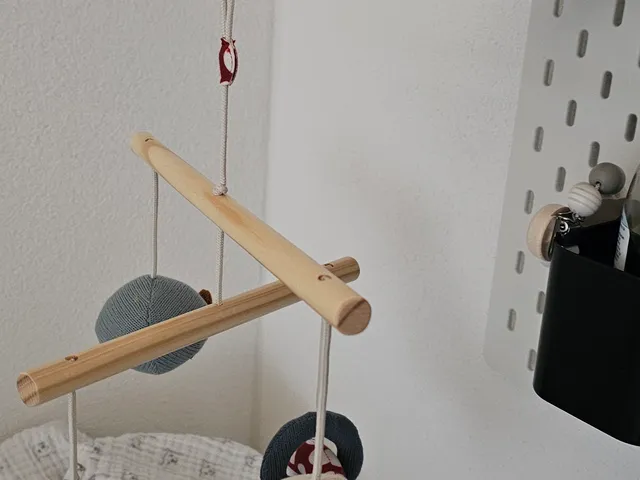 Skadis Baby Mobile Holder