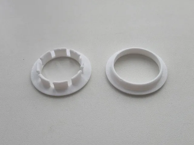 Finger pull handle for the panel