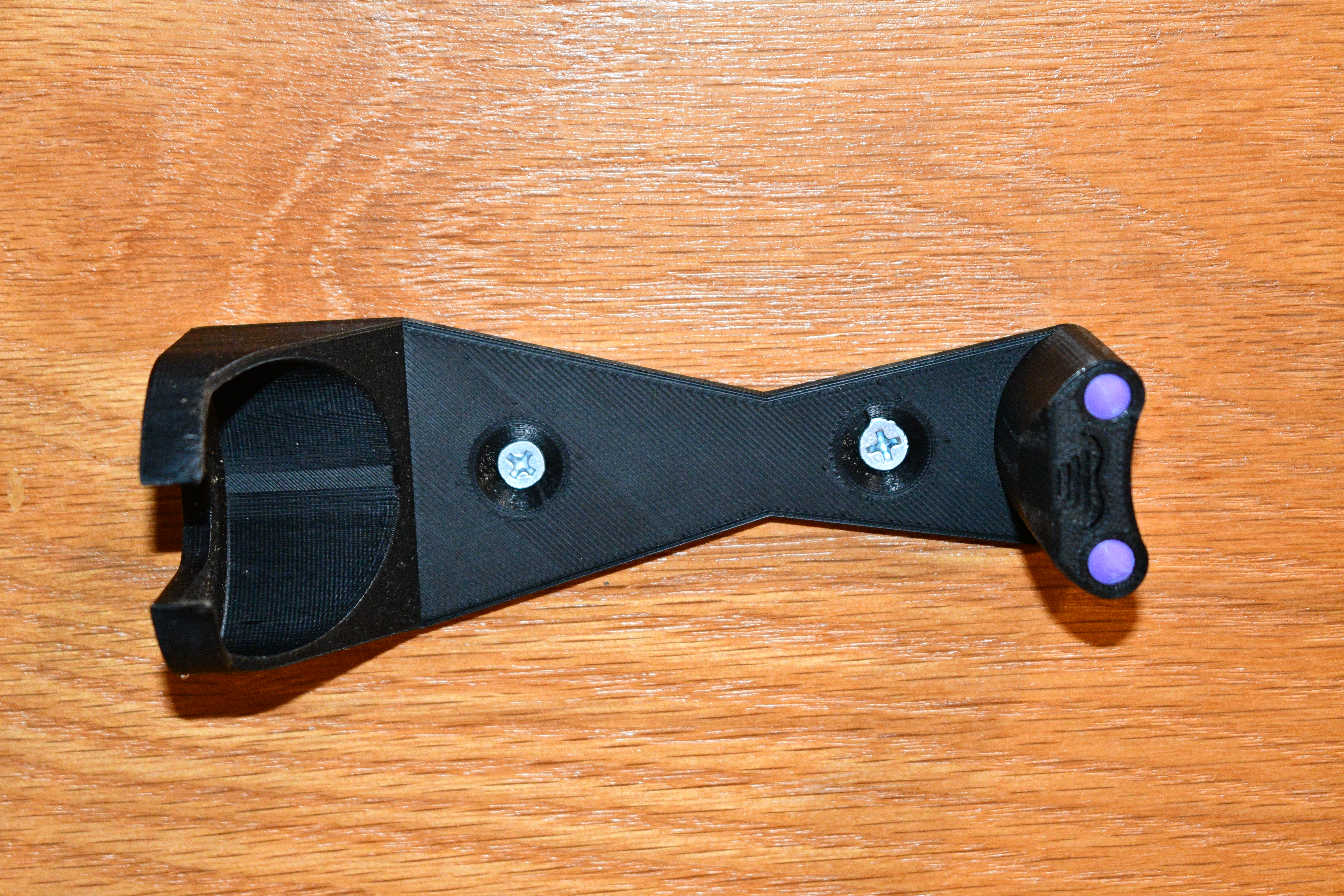 Bat Corkscrew Wall Mount — miniatura 2