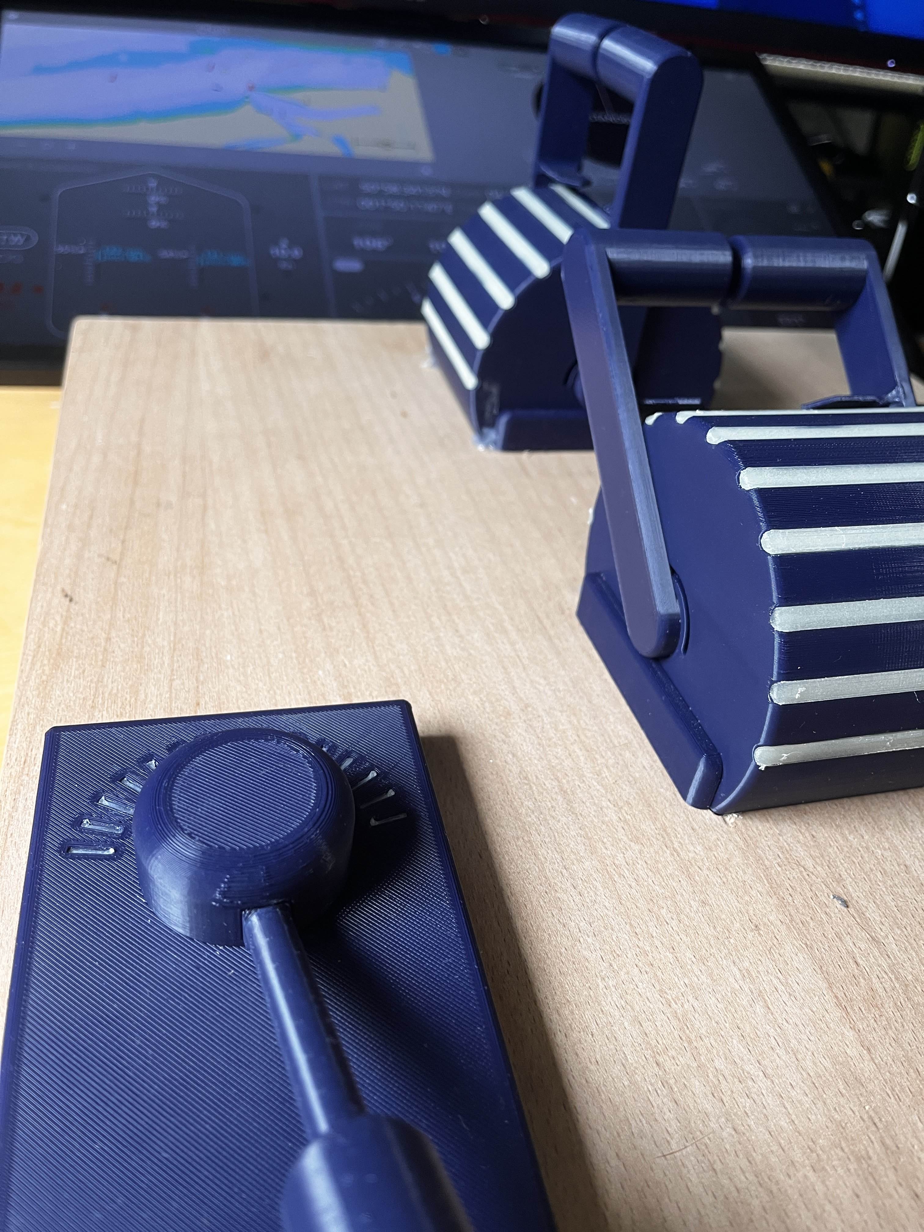 Ship handling controls — miniatura 3