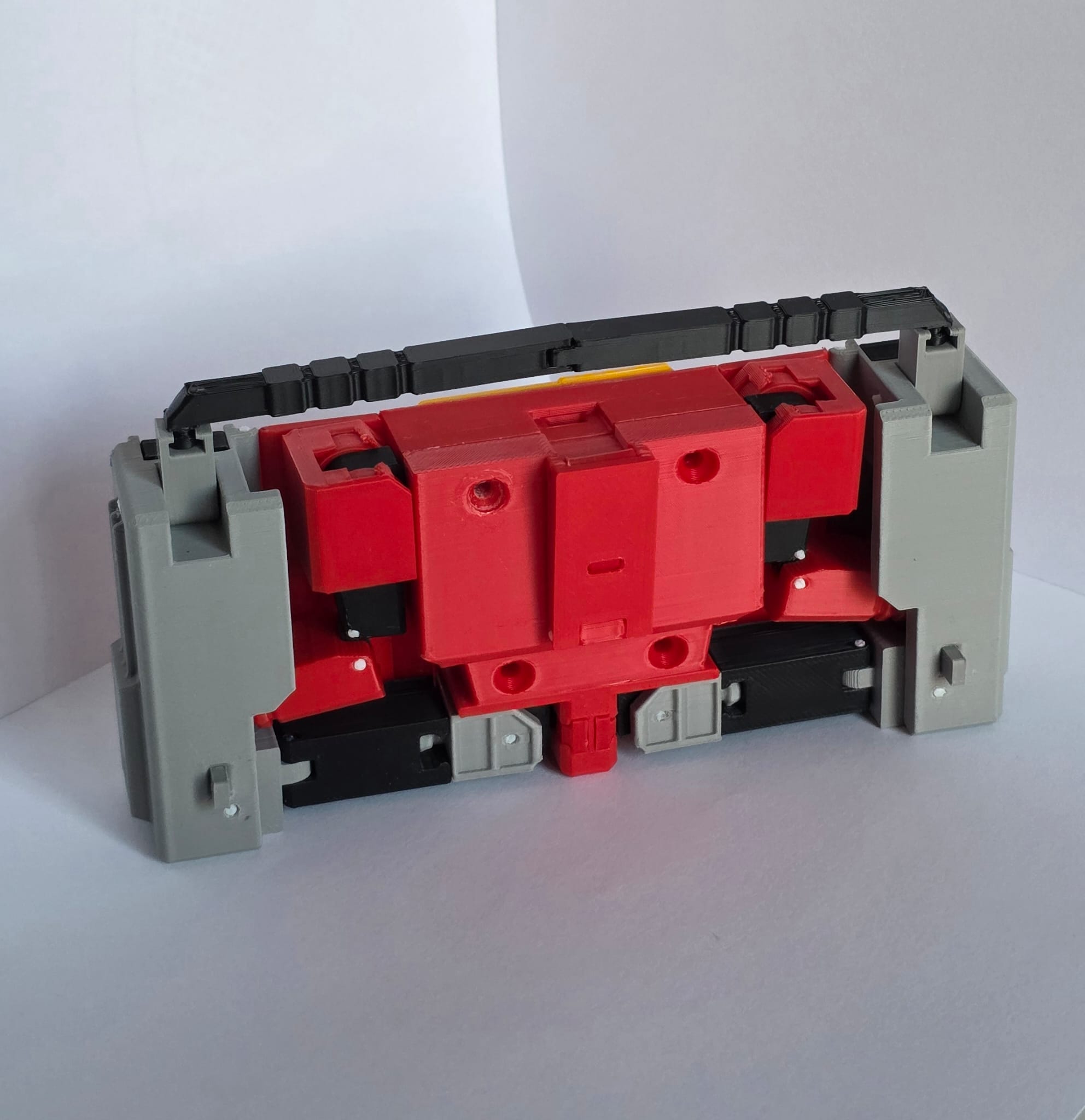 Miniatura 4 do modelo 3D Transformers Blaster SS86 scale