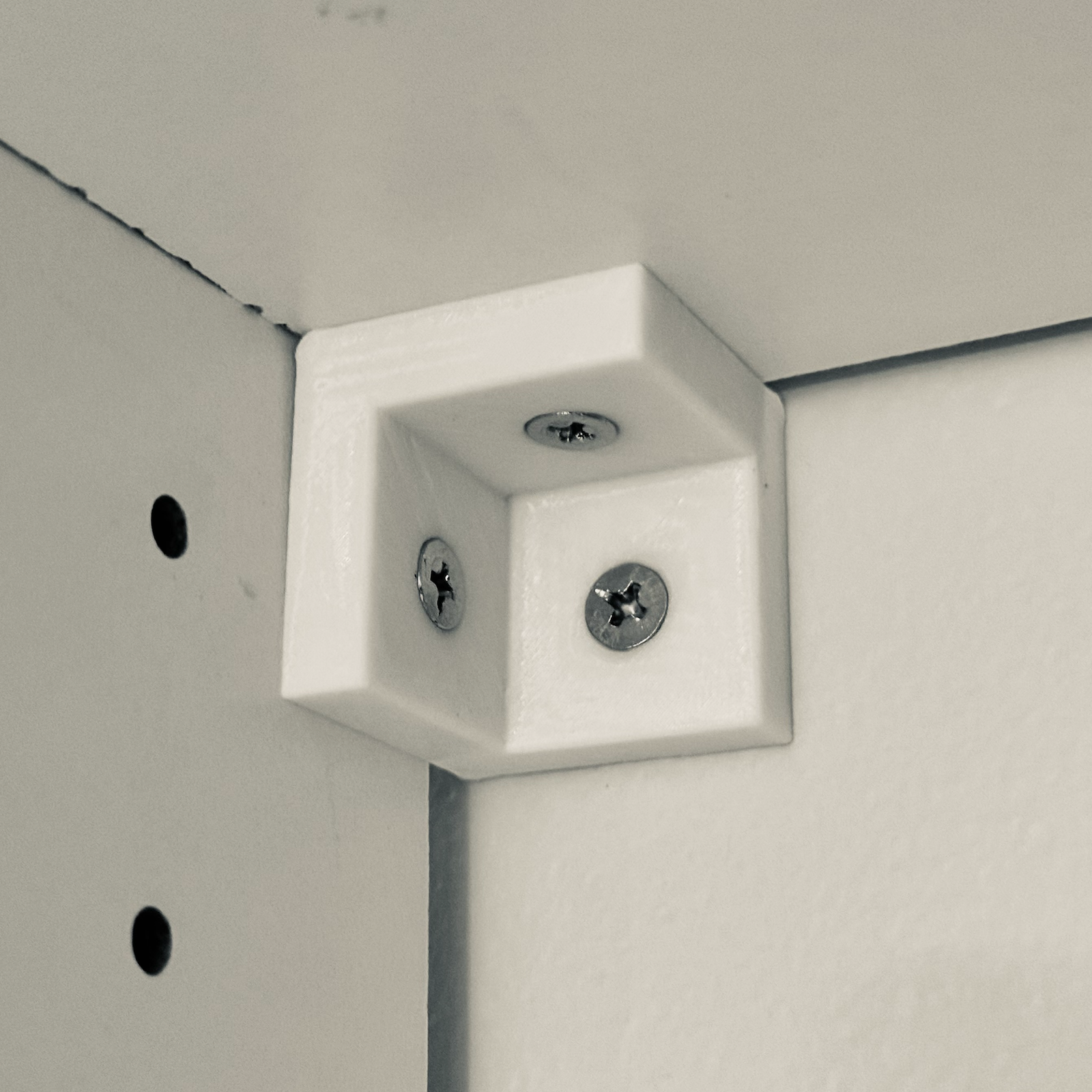 Strong Corner Bracket/Brace